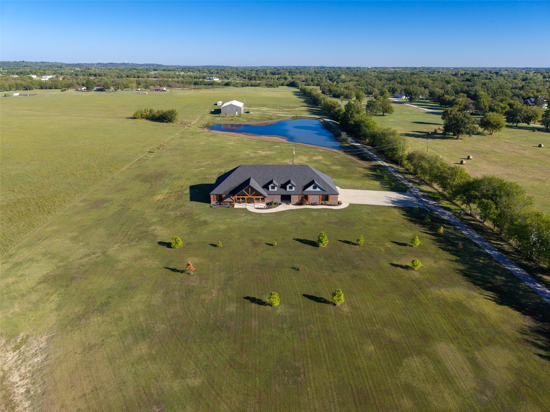 4011 E 201st Street S Mounds OK 74047