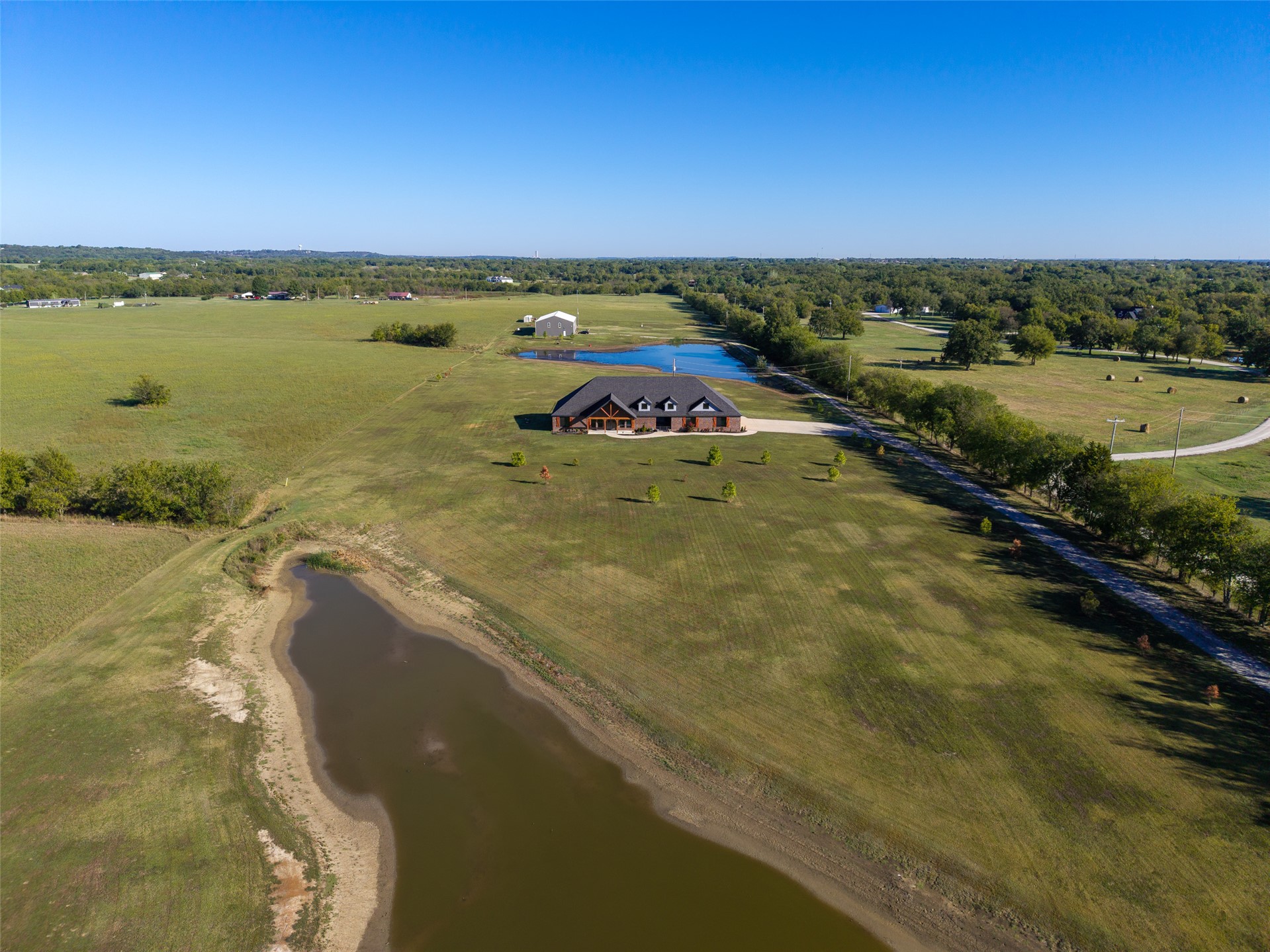 4011 E 201st Street S Mounds OK 74047