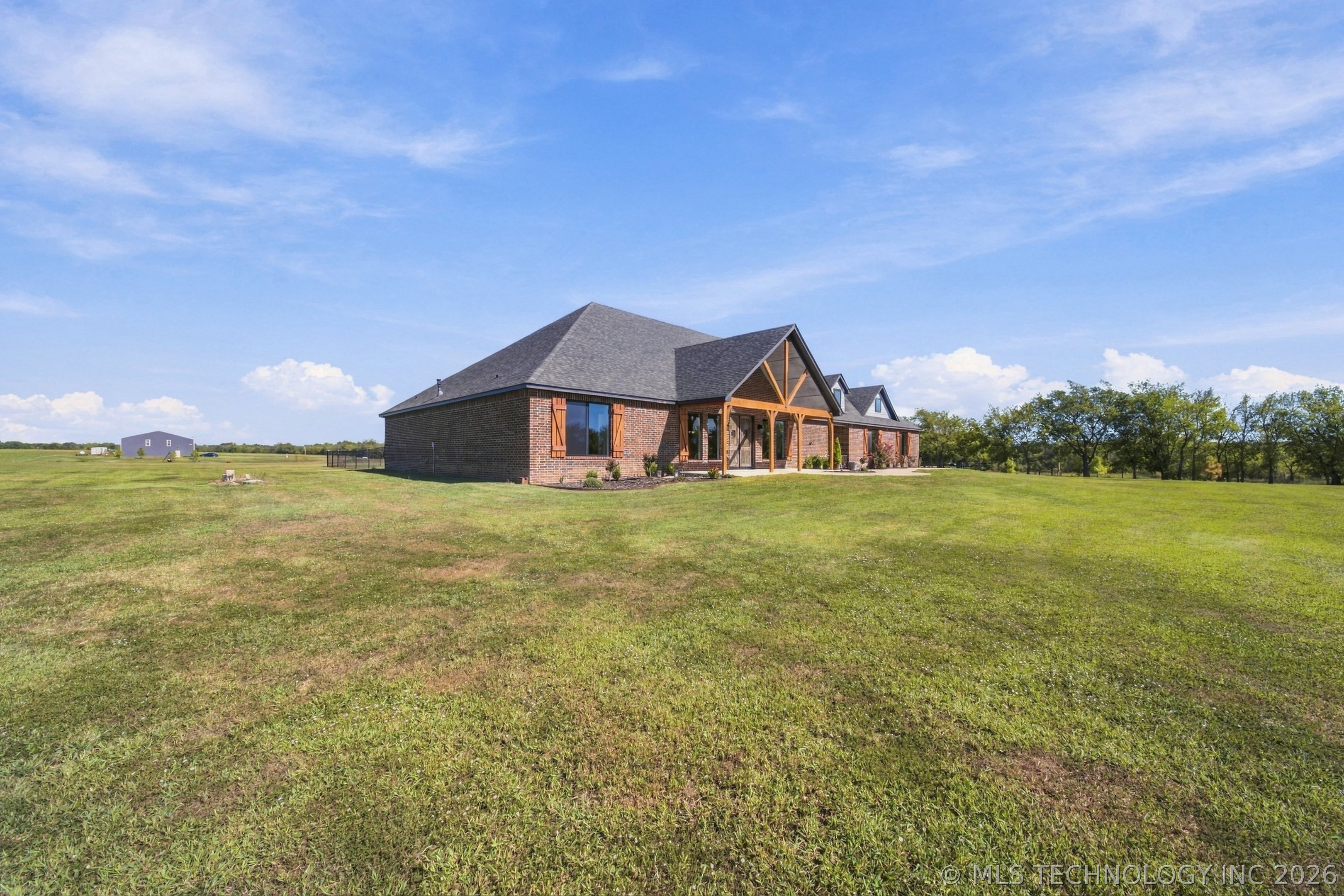 4011 E 201st Street S Mounds OK 74047