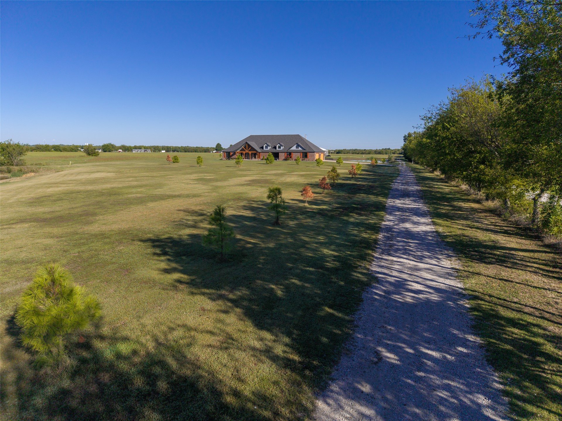 4011 E 201st Street S Mounds OK 74047
