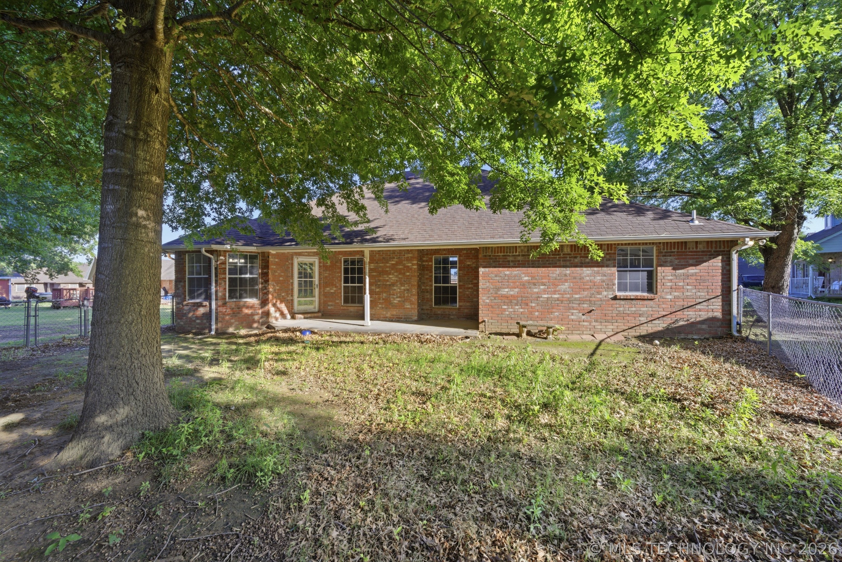 2203 Fieldstone Court S Okmulgee OK 74447
