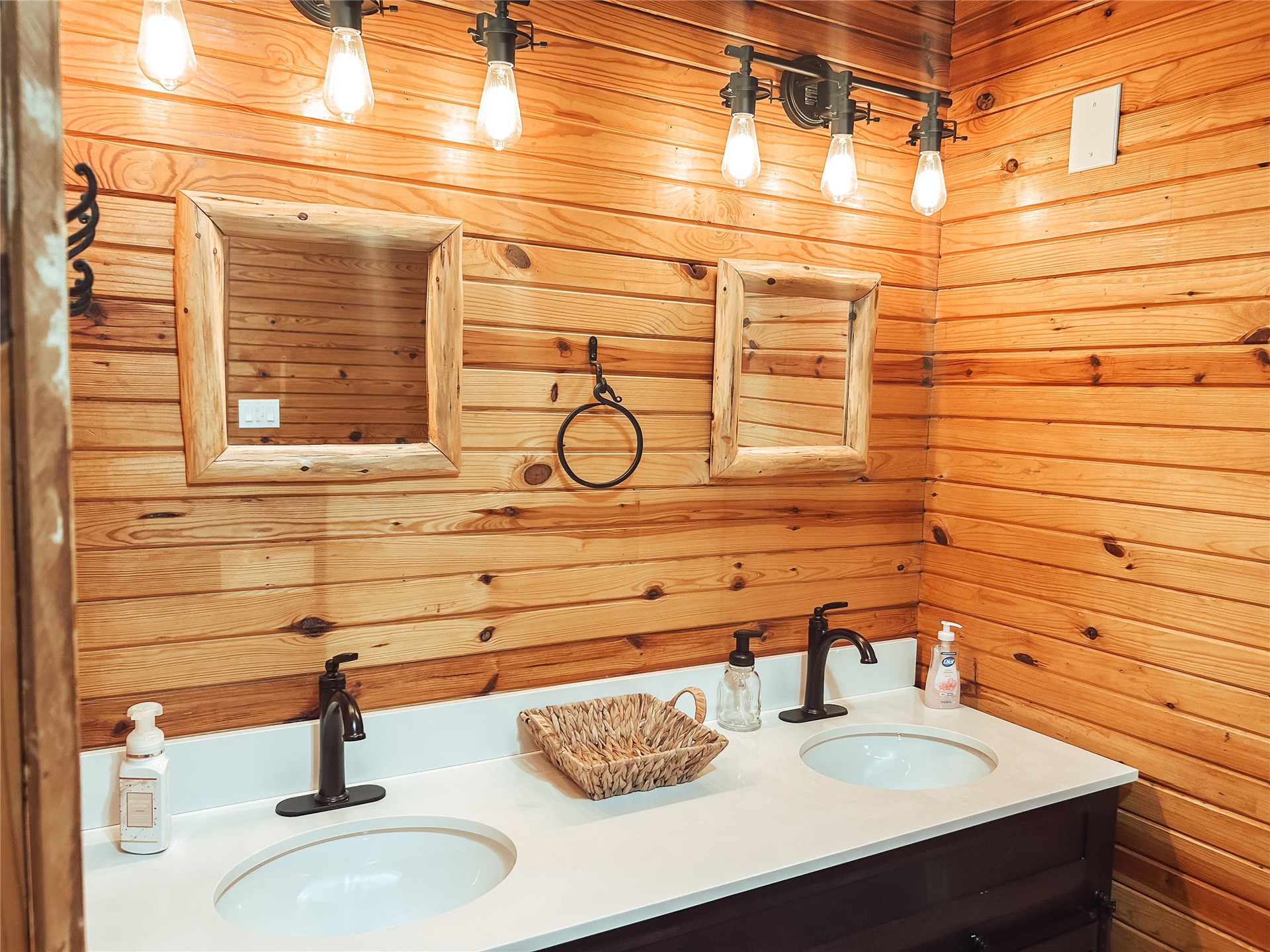 589 Mohawk Drive Eufaula OK 74432
