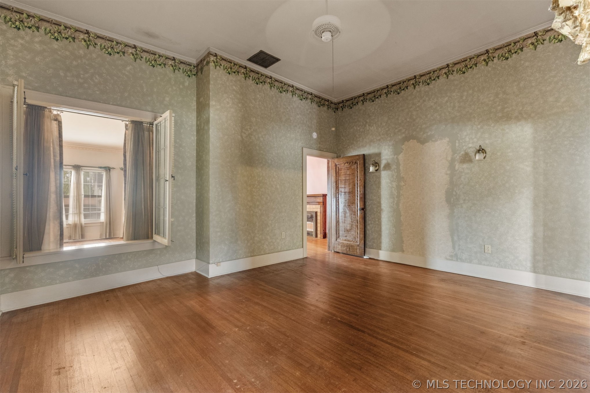 221 W Pecan Street Coweta OK 74429
