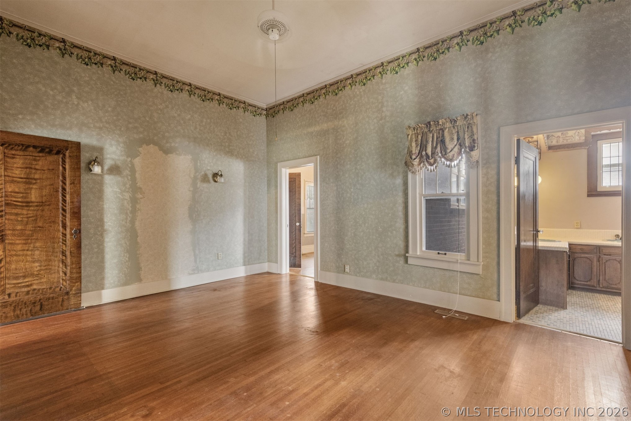221 W Pecan Street Coweta OK 74429