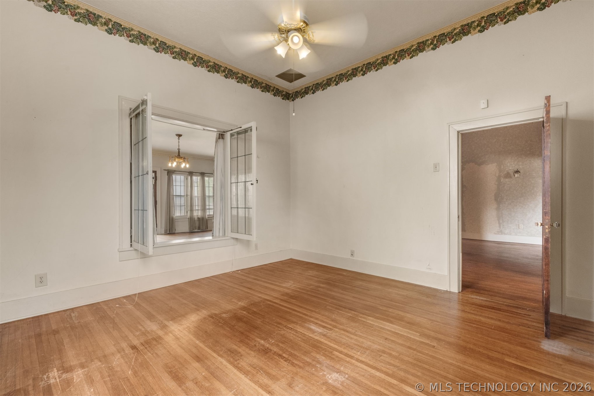 221 W Pecan Street Coweta OK 74429