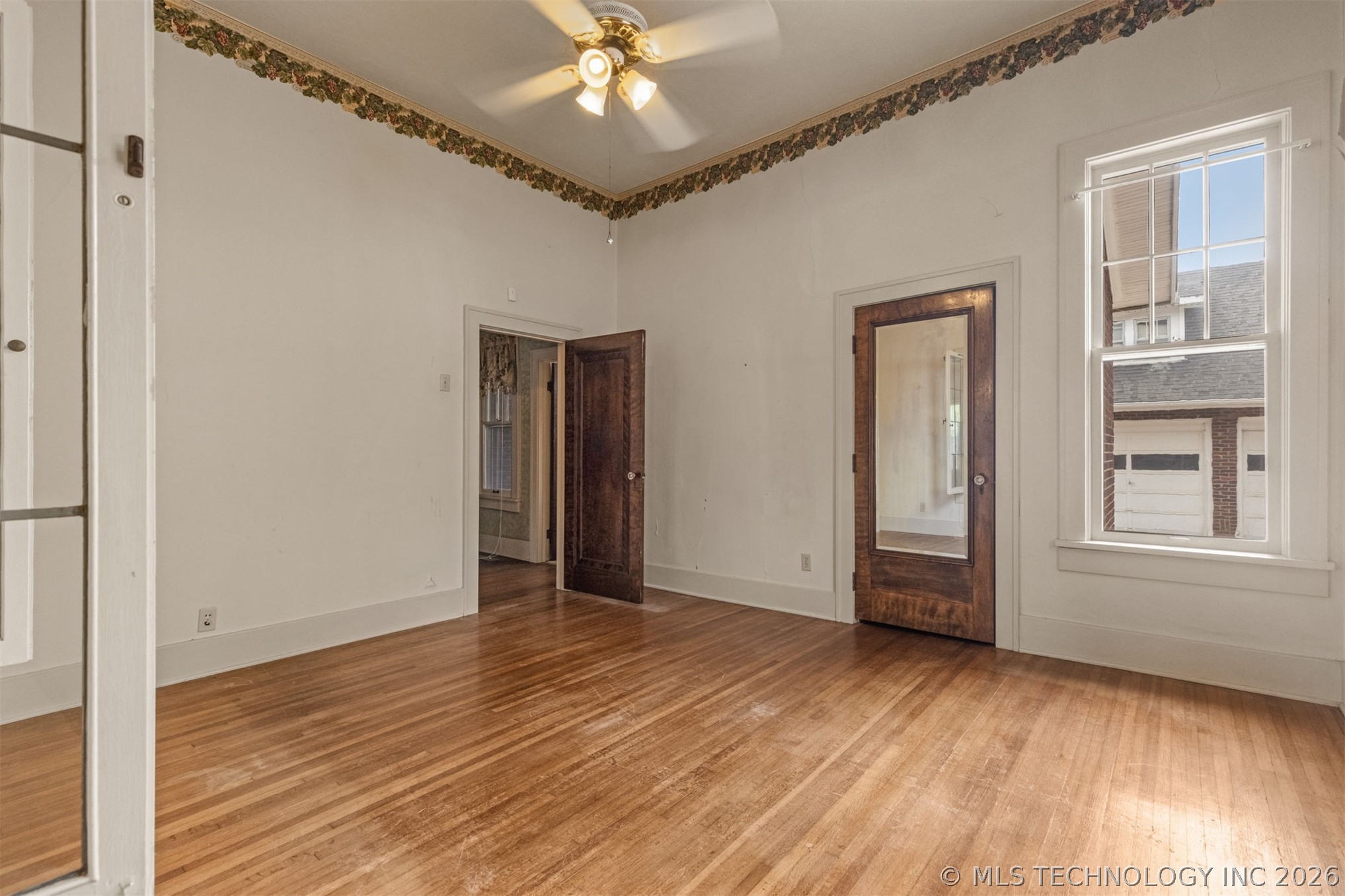 221 W Pecan Street Coweta OK 74429