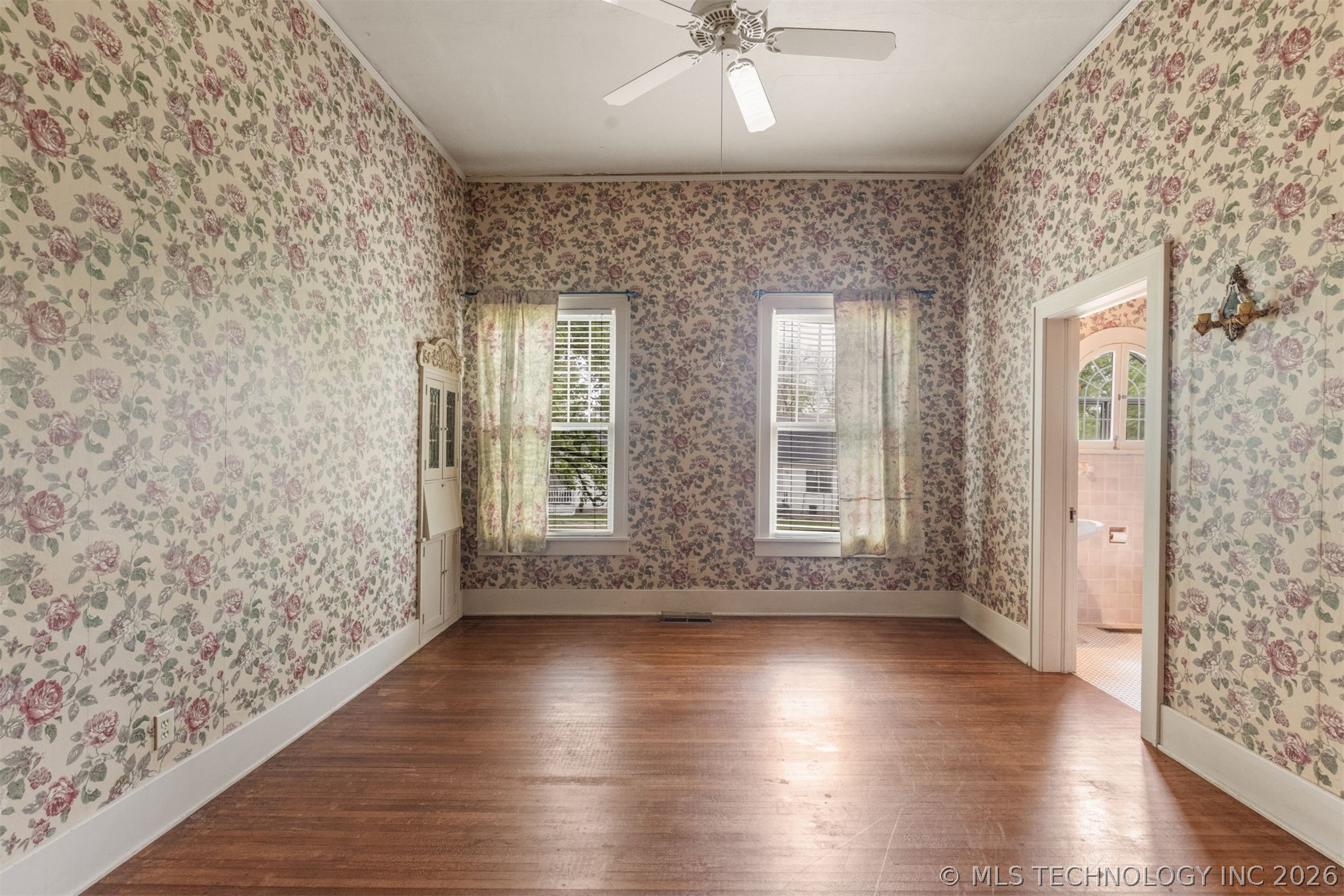 221 W Pecan Street Coweta OK 74429