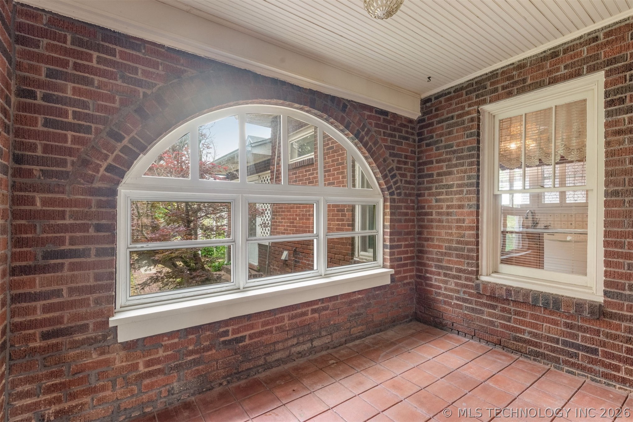221 W Pecan Street Coweta OK 74429