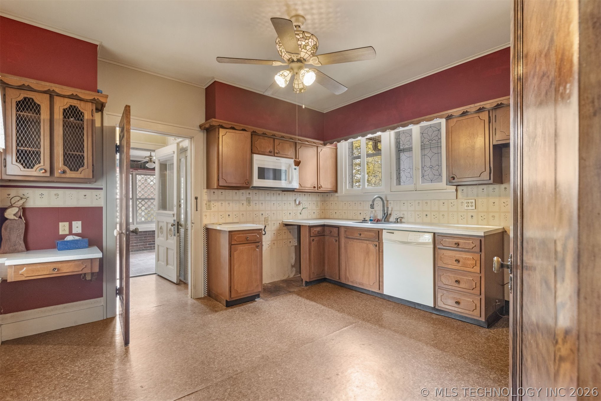 221 W Pecan Street Coweta OK 74429