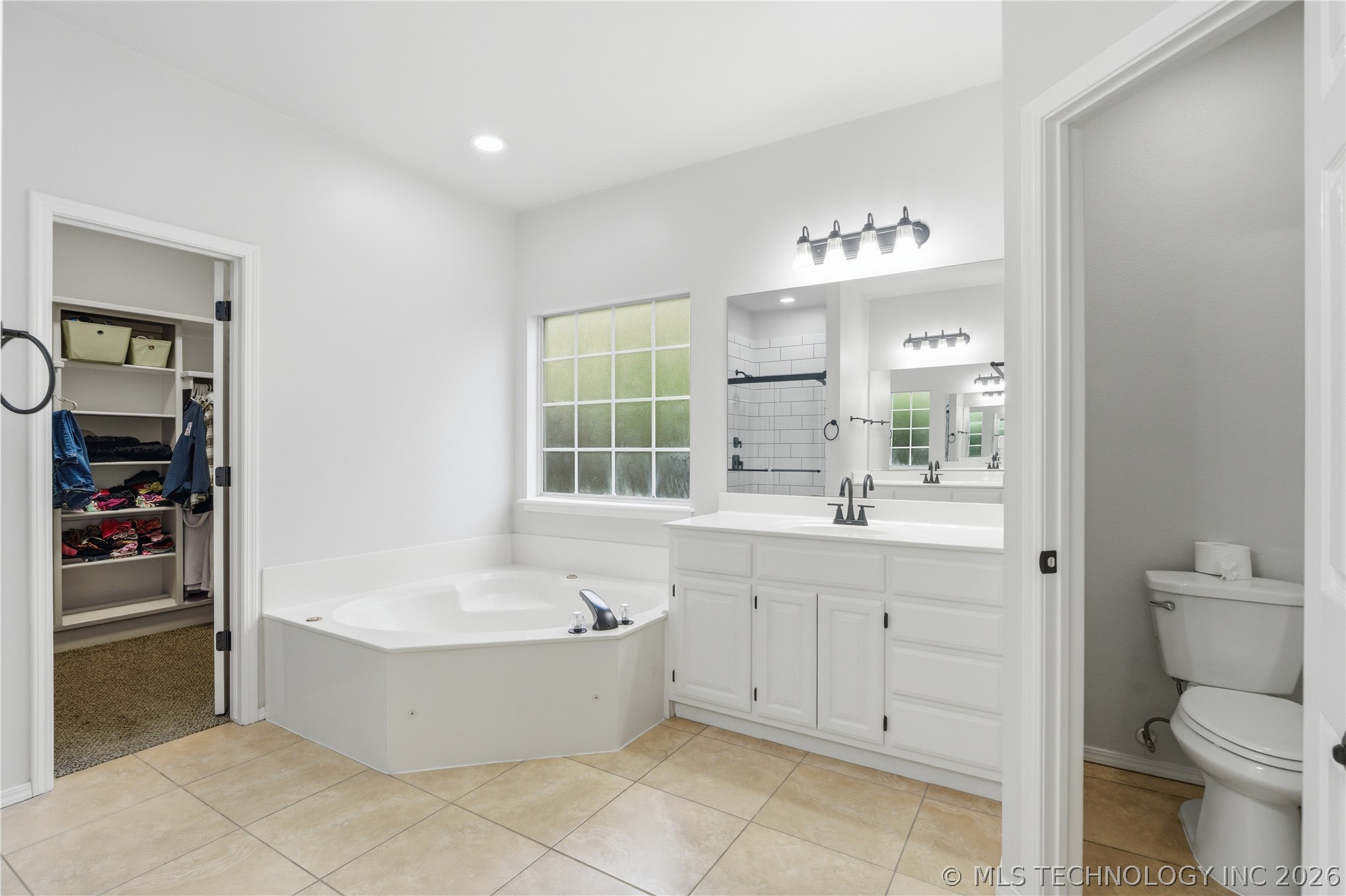 4417 W Elgin Street Broken Arrow OK 74012