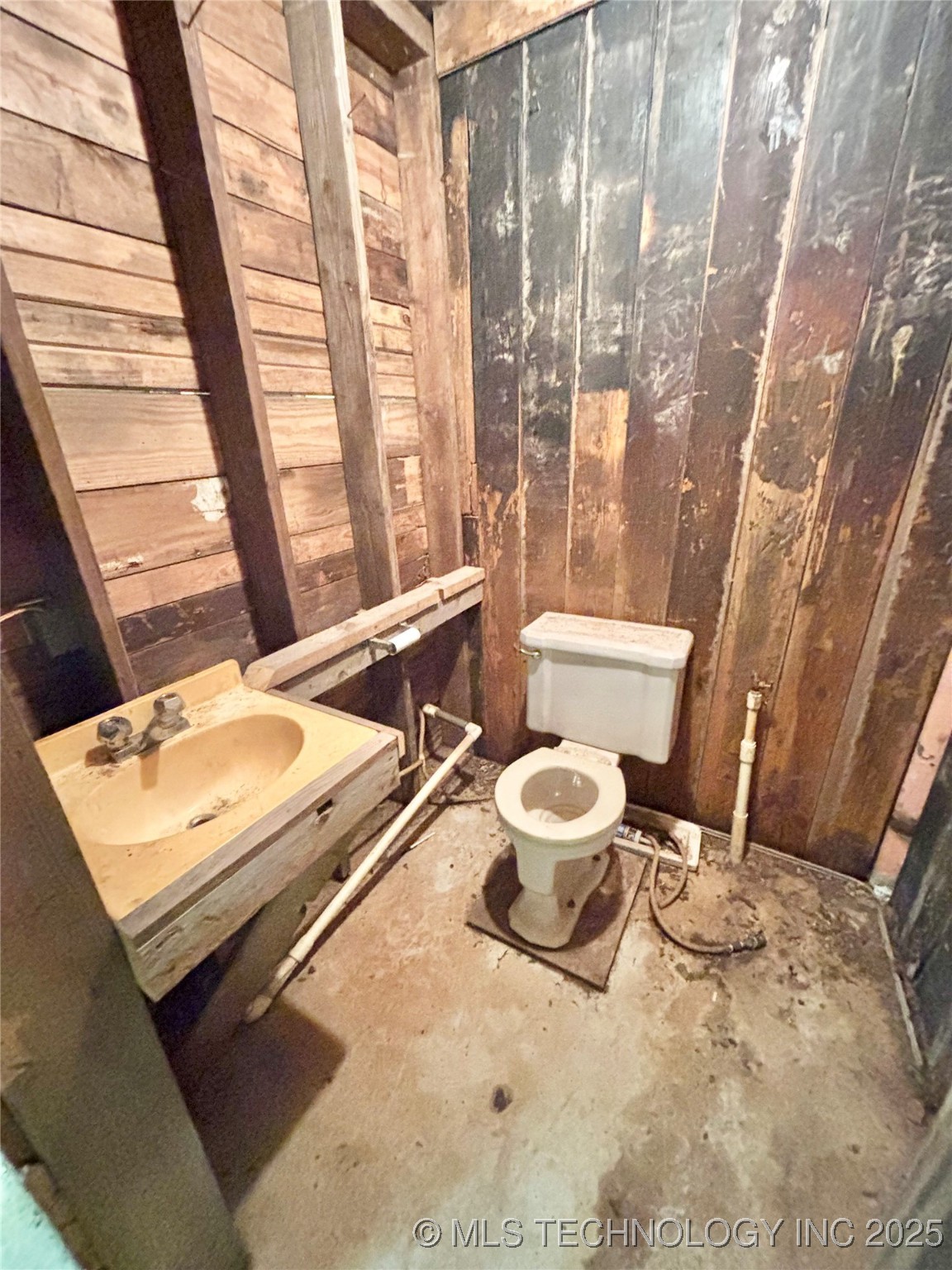 12865 E 128th S Gore OK 74435