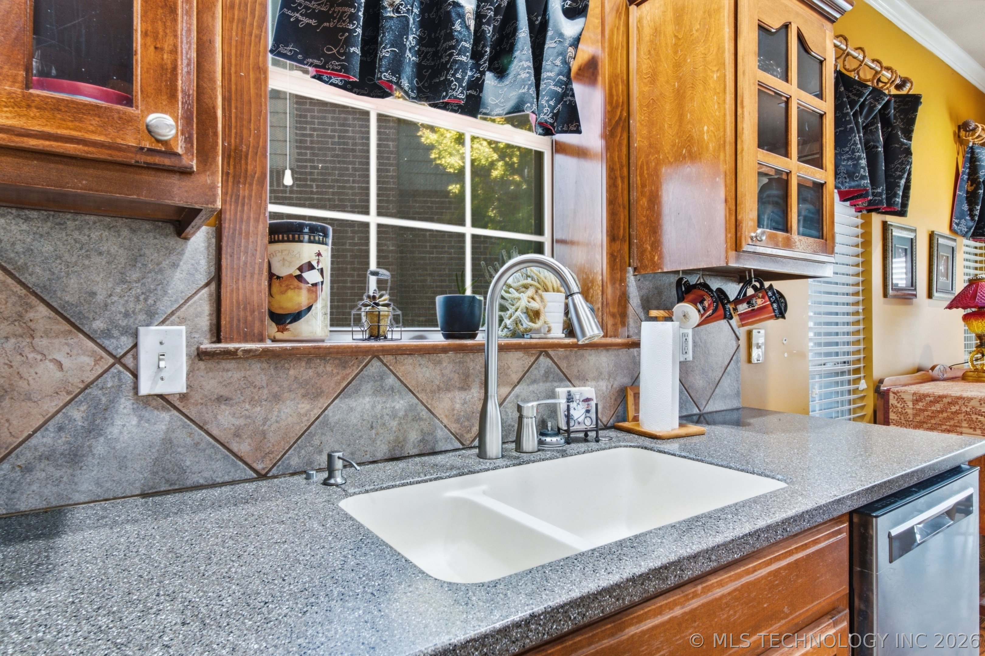 3104 N Oak Avenue Broken Arrow OK 74012