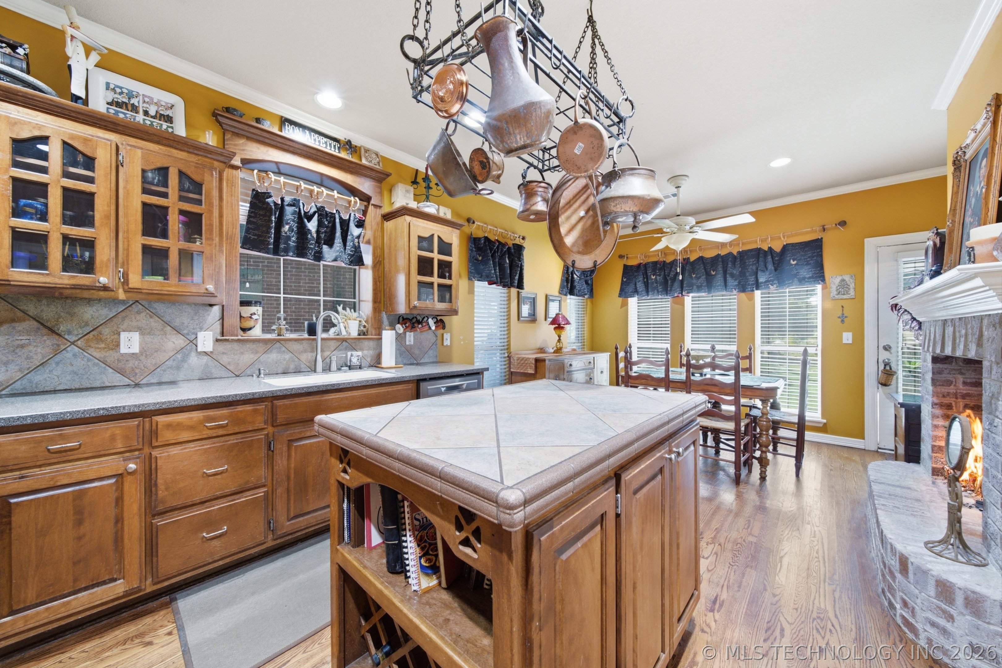 3104 N Oak Avenue Broken Arrow OK 74012