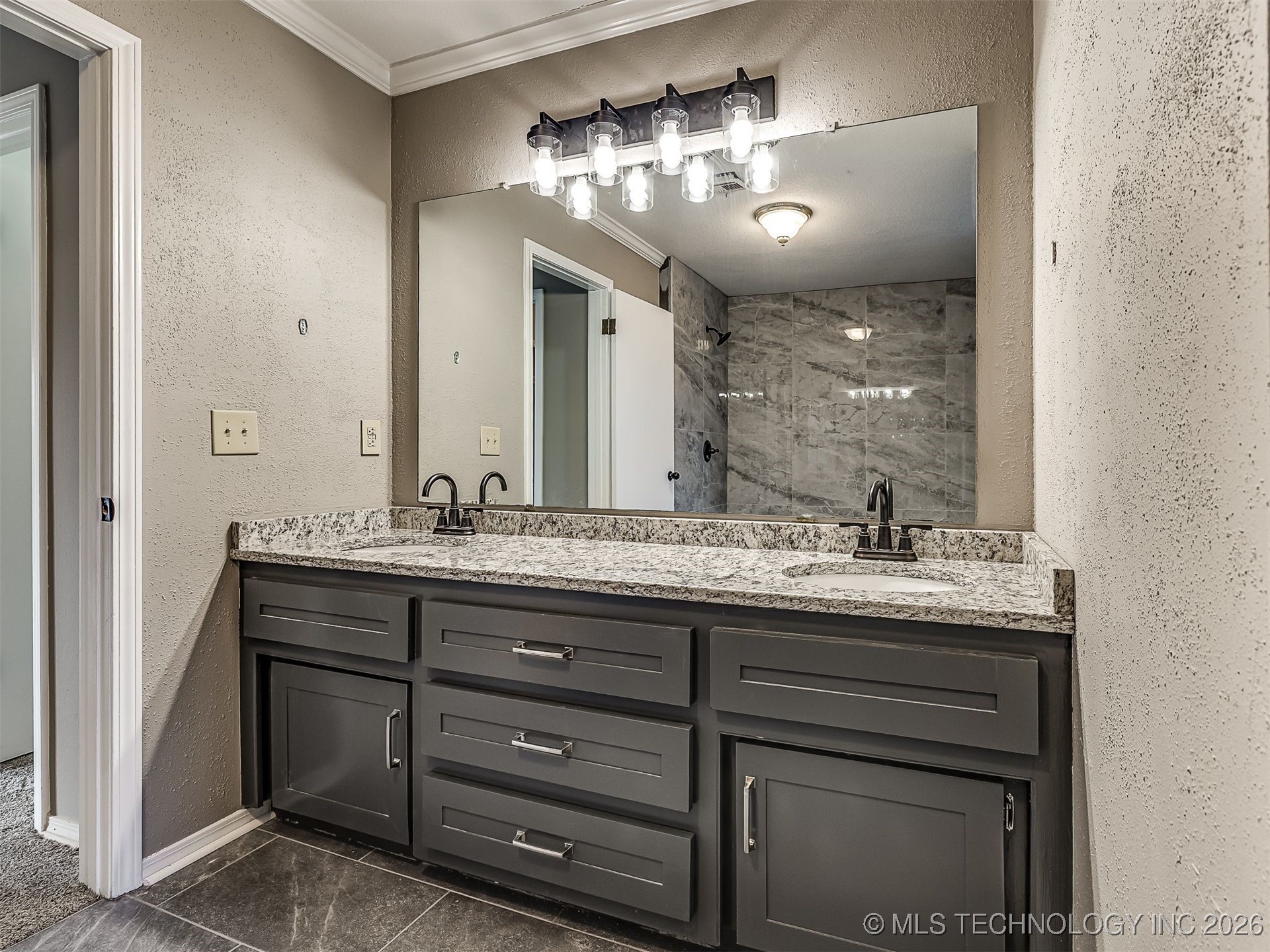 300 Ridgecrest Court Bartlesville OK 74006