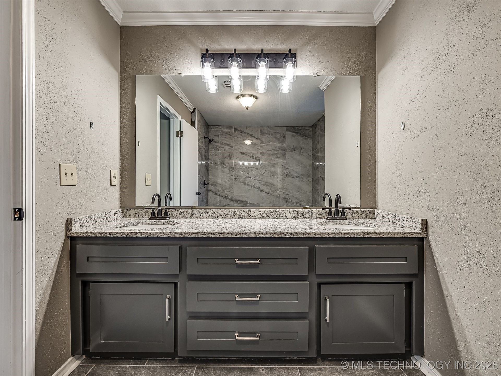 300 Ridgecrest Court Bartlesville OK 74006