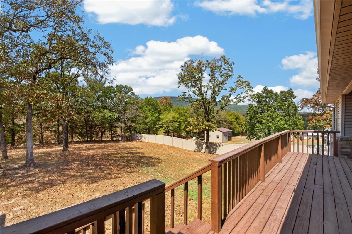 301 Eagle Crest Poteau OK 74953