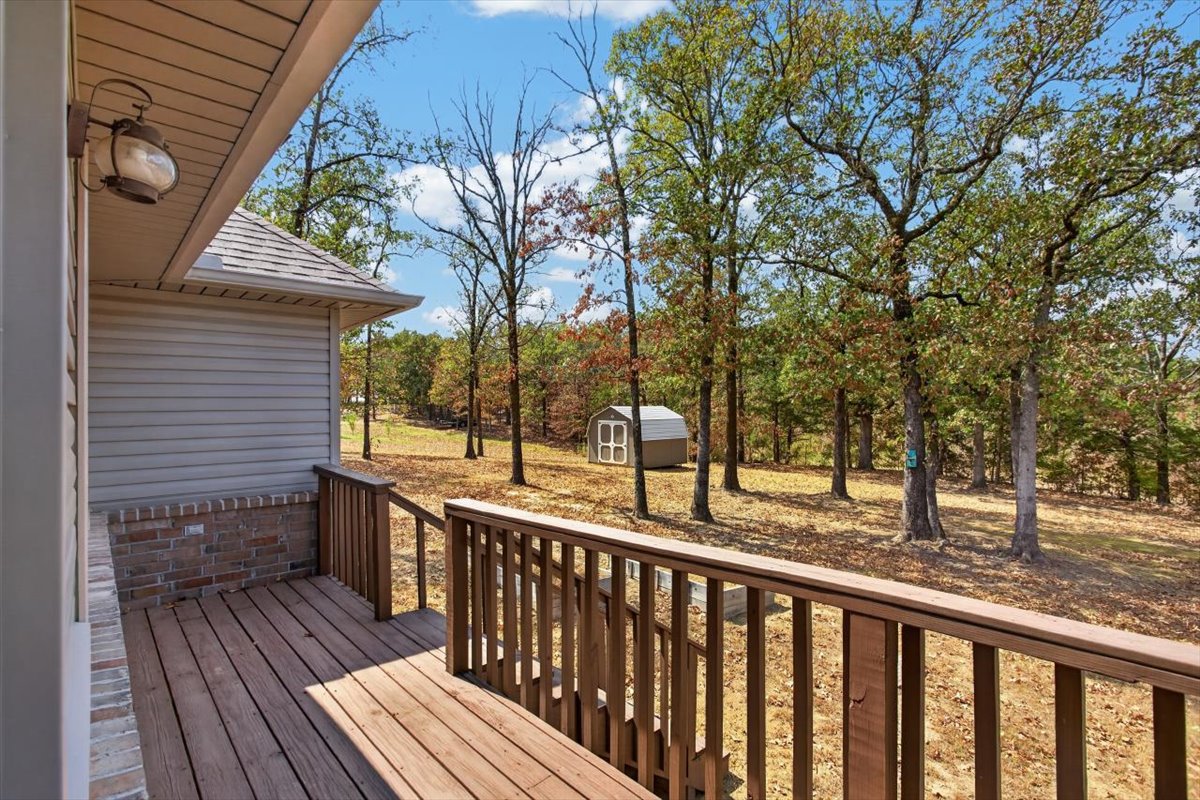 301 Eagle Crest Poteau OK 74953