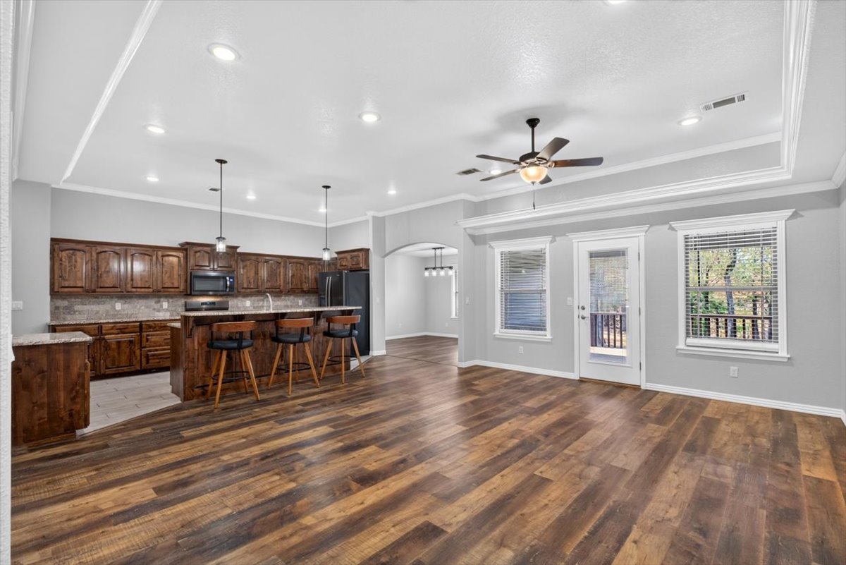 301 Eagle Crest Poteau OK 74953
