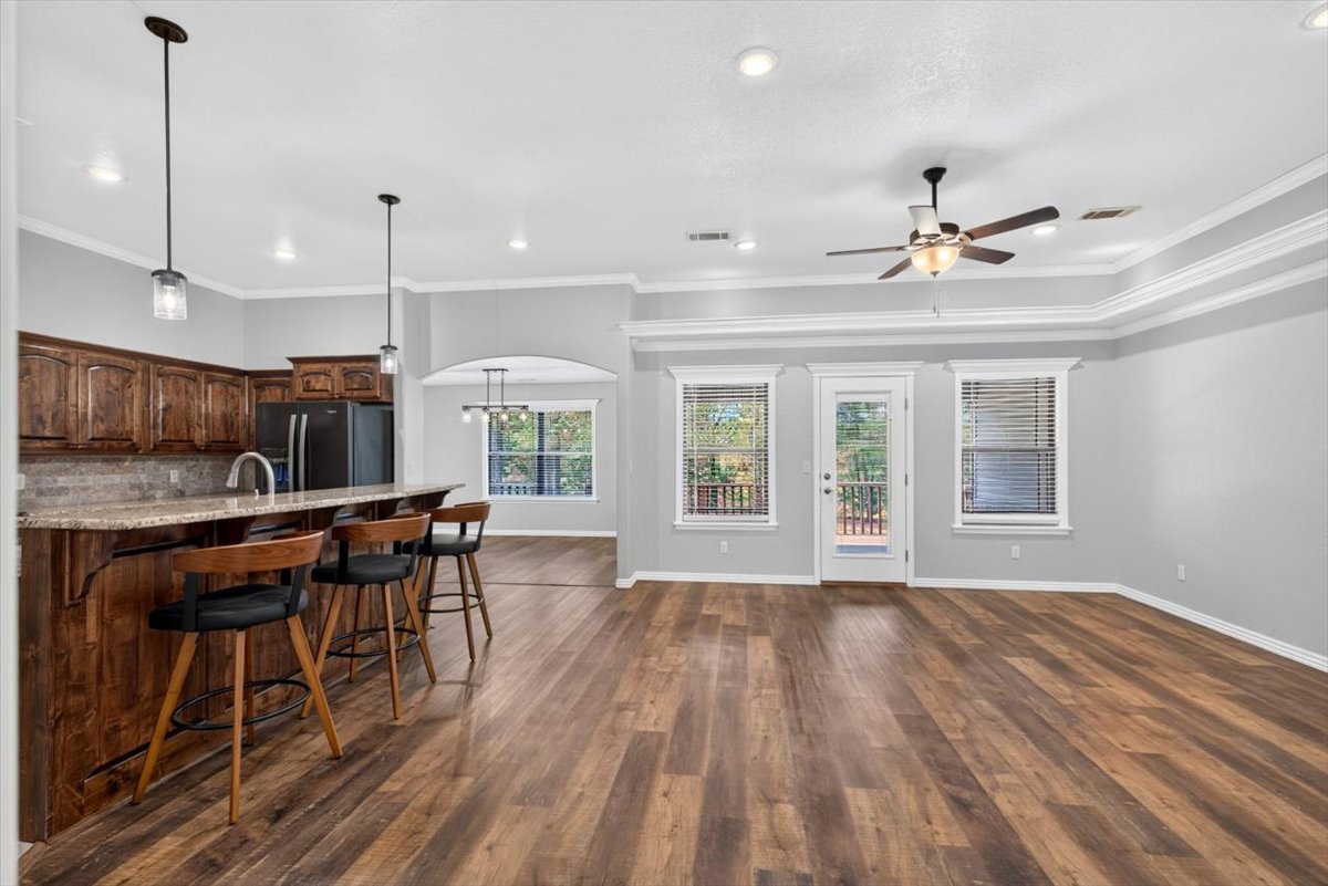 301 Eagle Crest Poteau OK 74953