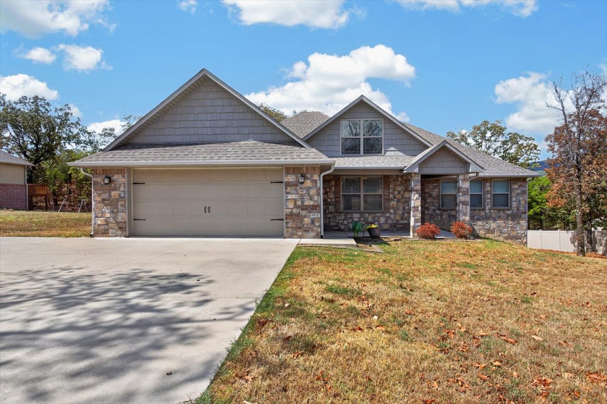 301 Eagle Crest Poteau OK 74953