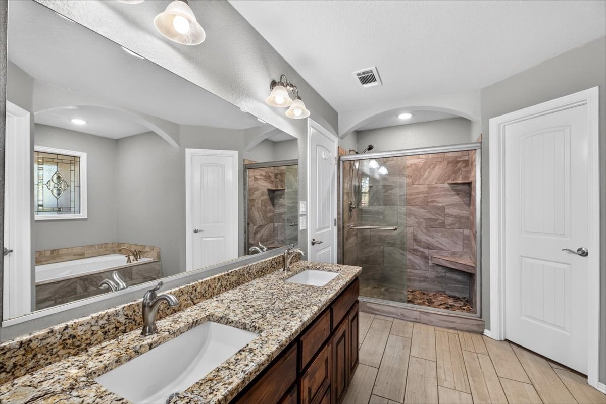 301 Eagle Crest Poteau OK 74953