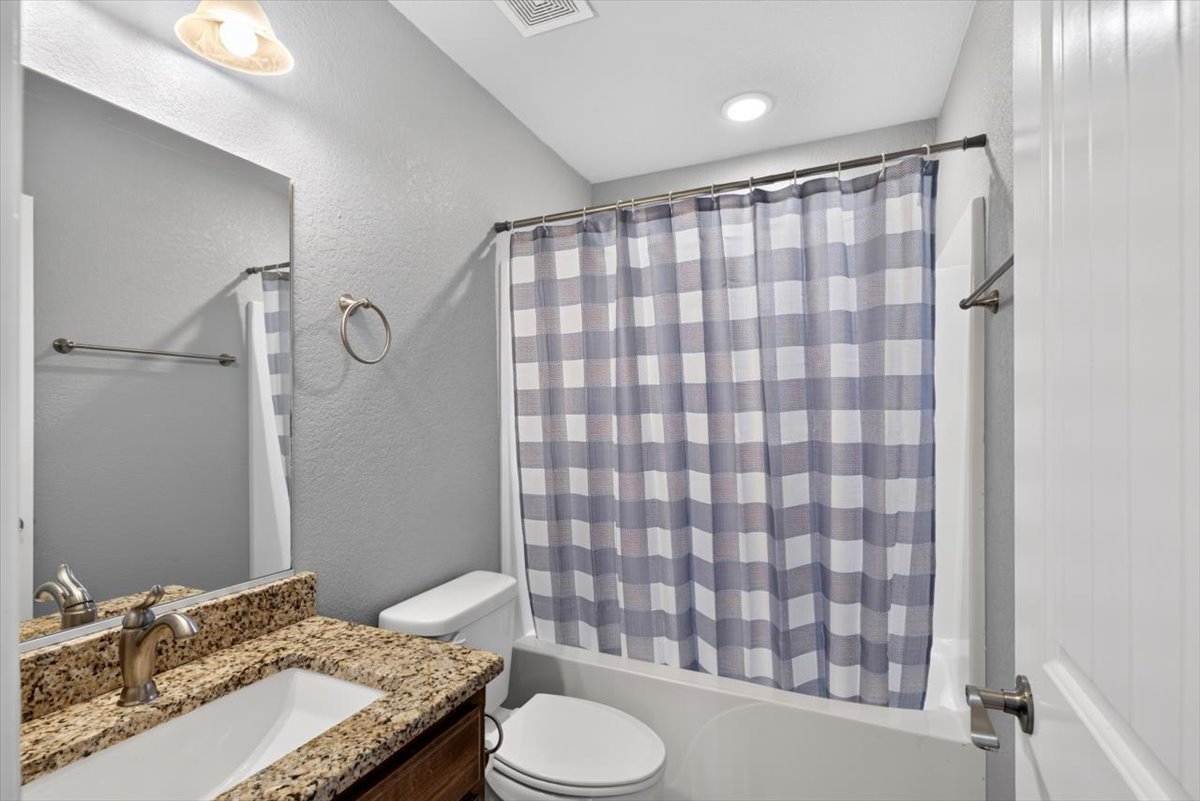 301 Eagle Crest Poteau OK 74953