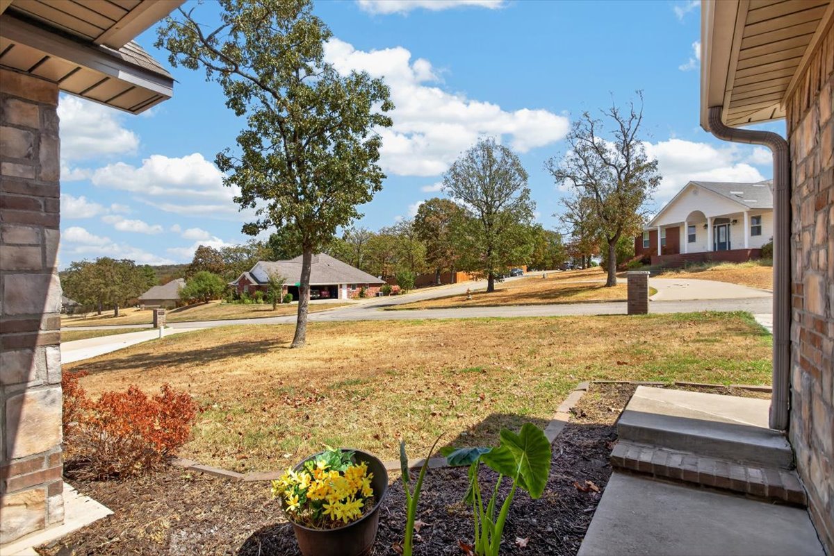 301 Eagle Crest Poteau OK 74953