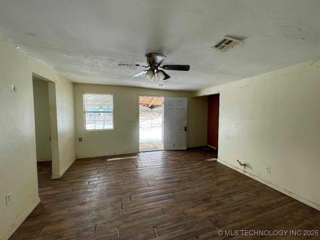 807 NW 3rd Street Wagoner OK 74467