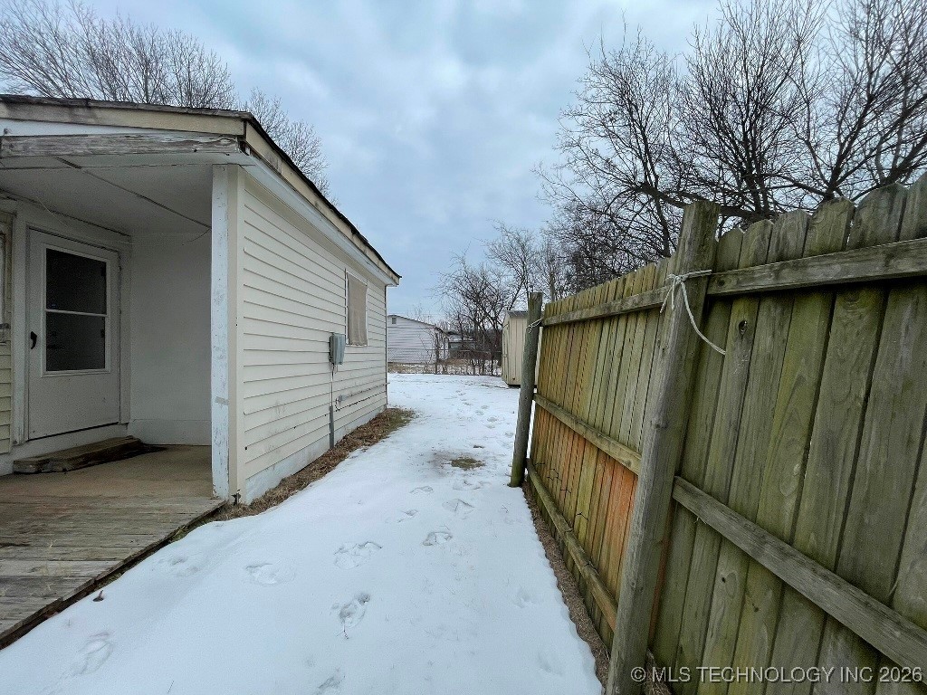 807 NW 3rd Street Wagoner OK 74467