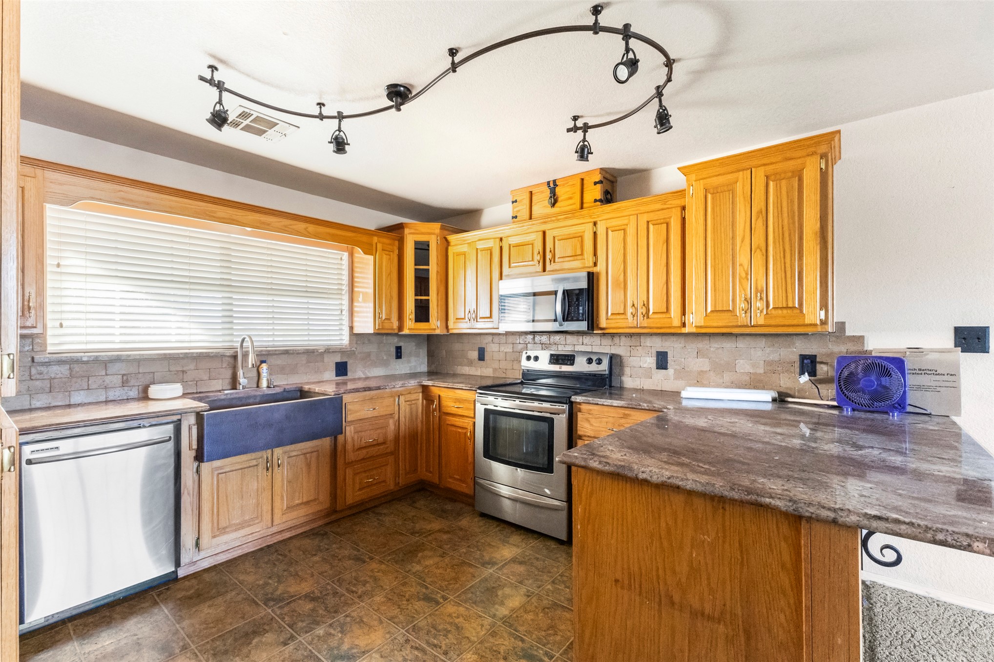17760 County Road 3518 Ada OK 74820