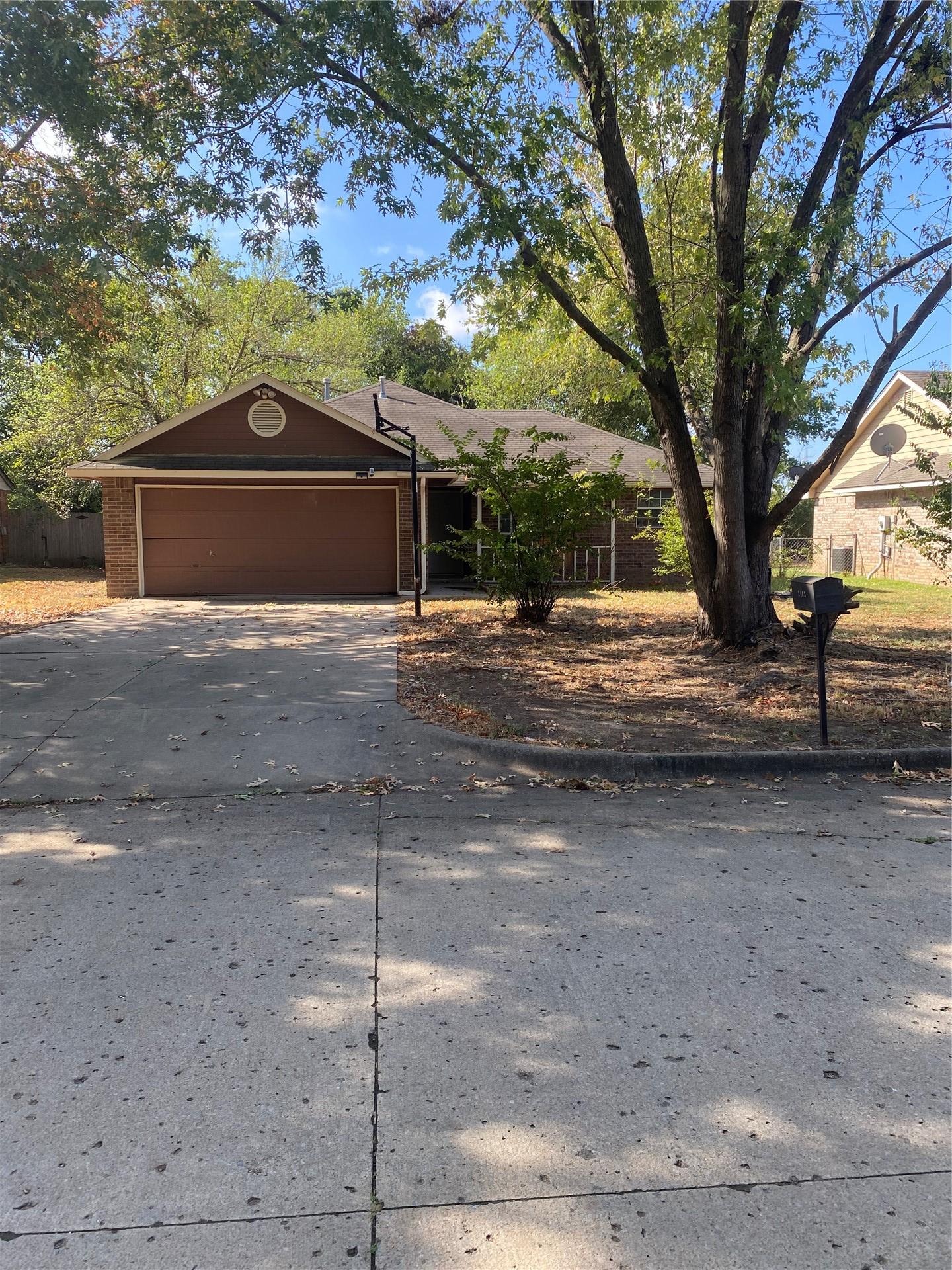 2403 Muskogee Drive Muskogee OK 74401
