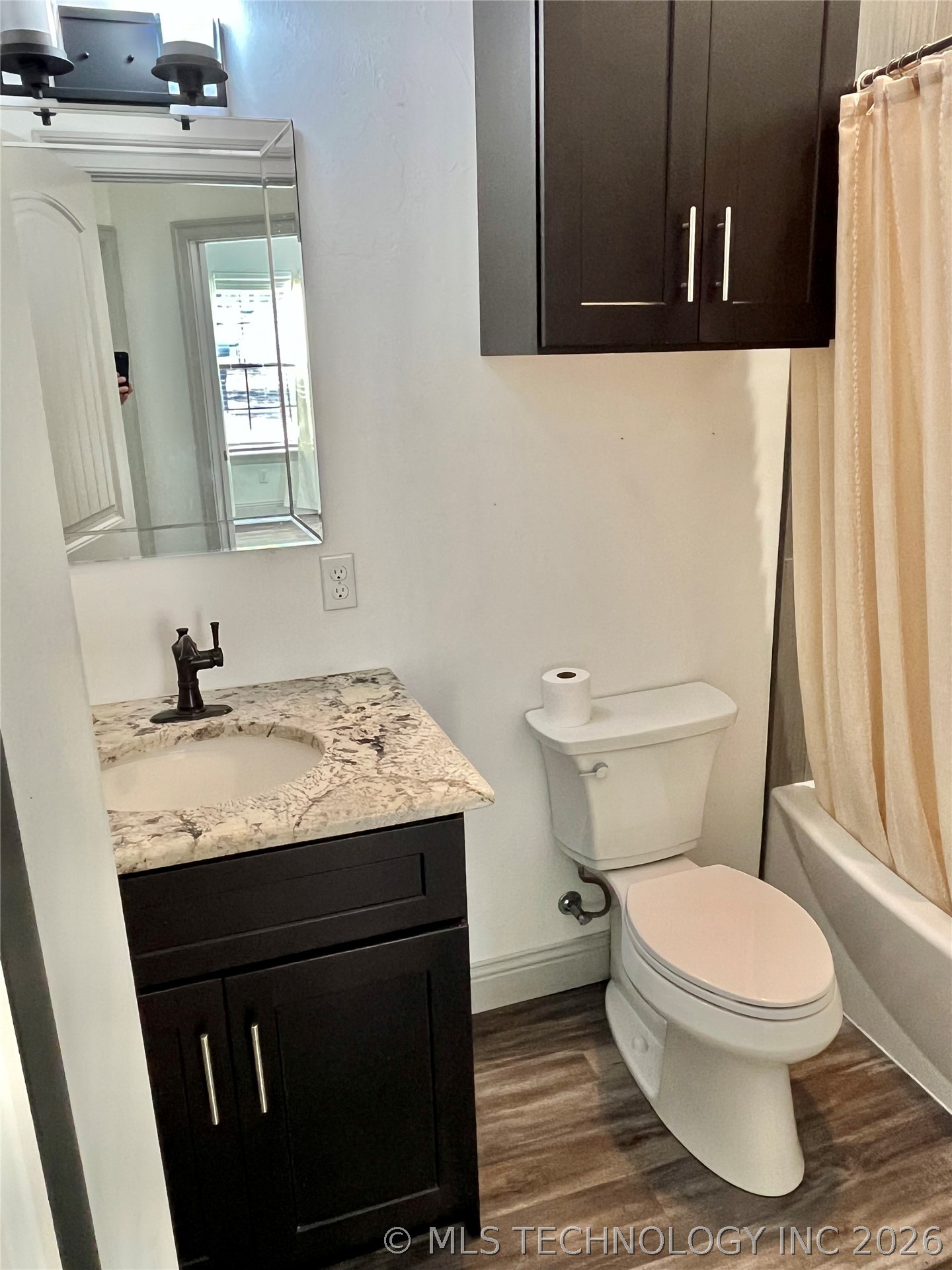 209 9 Avenue Madill OK 73446