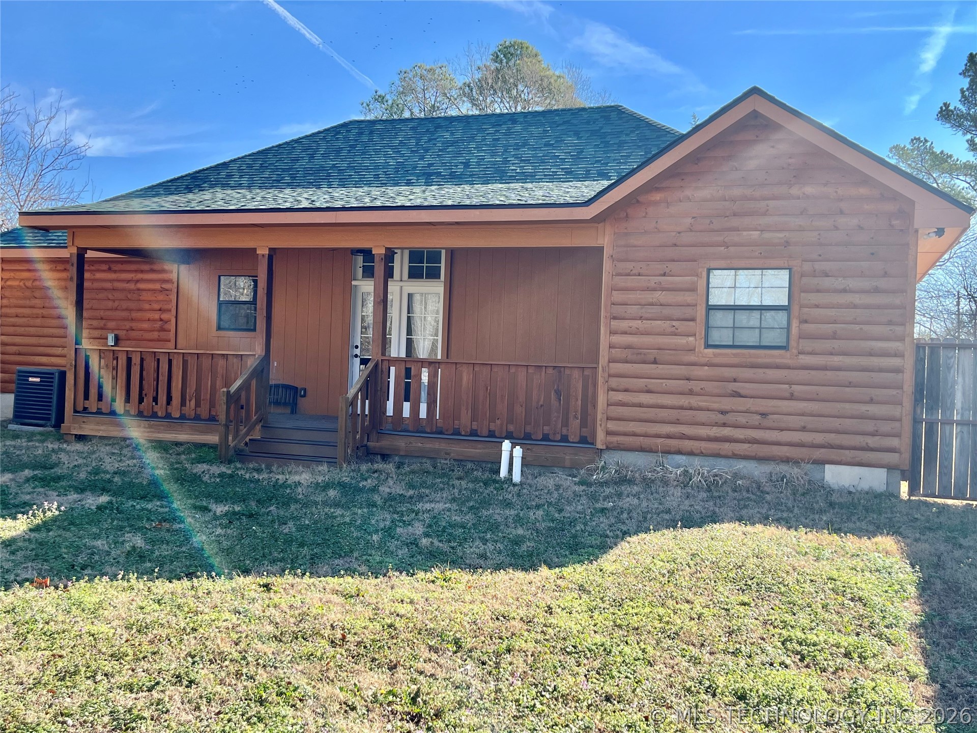 209 9 Avenue Madill OK 73446