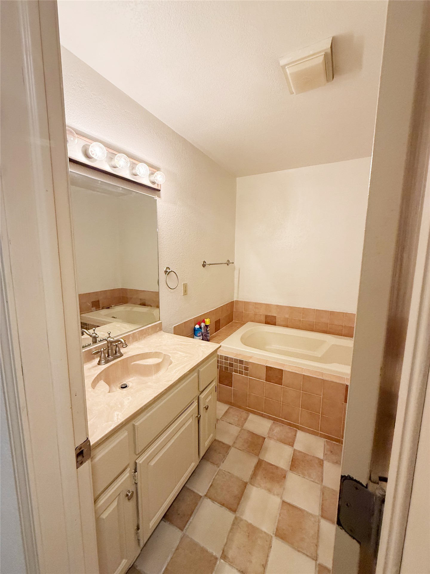 17670 S 280 Road Morris OK 74445