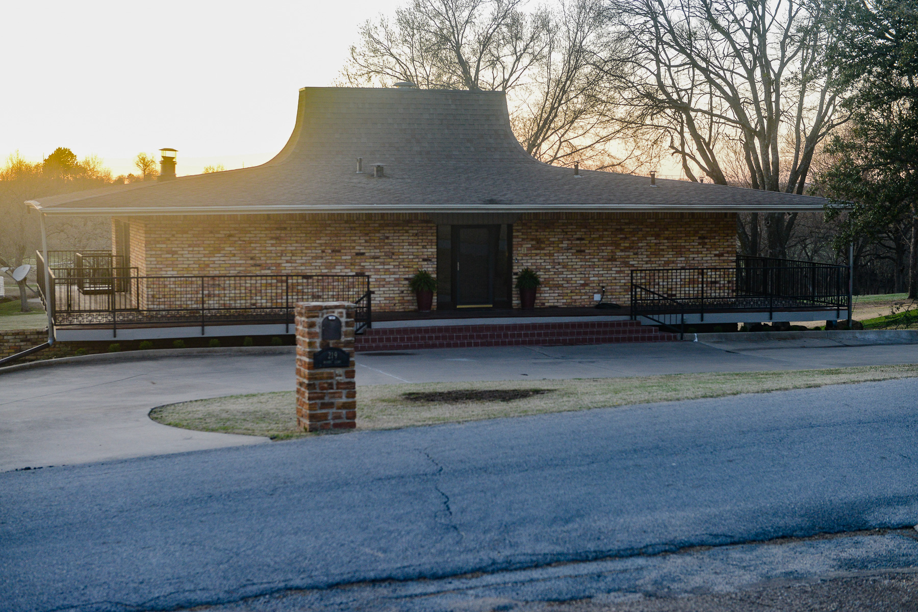 219 Woods Lane Ardmore OK 73401