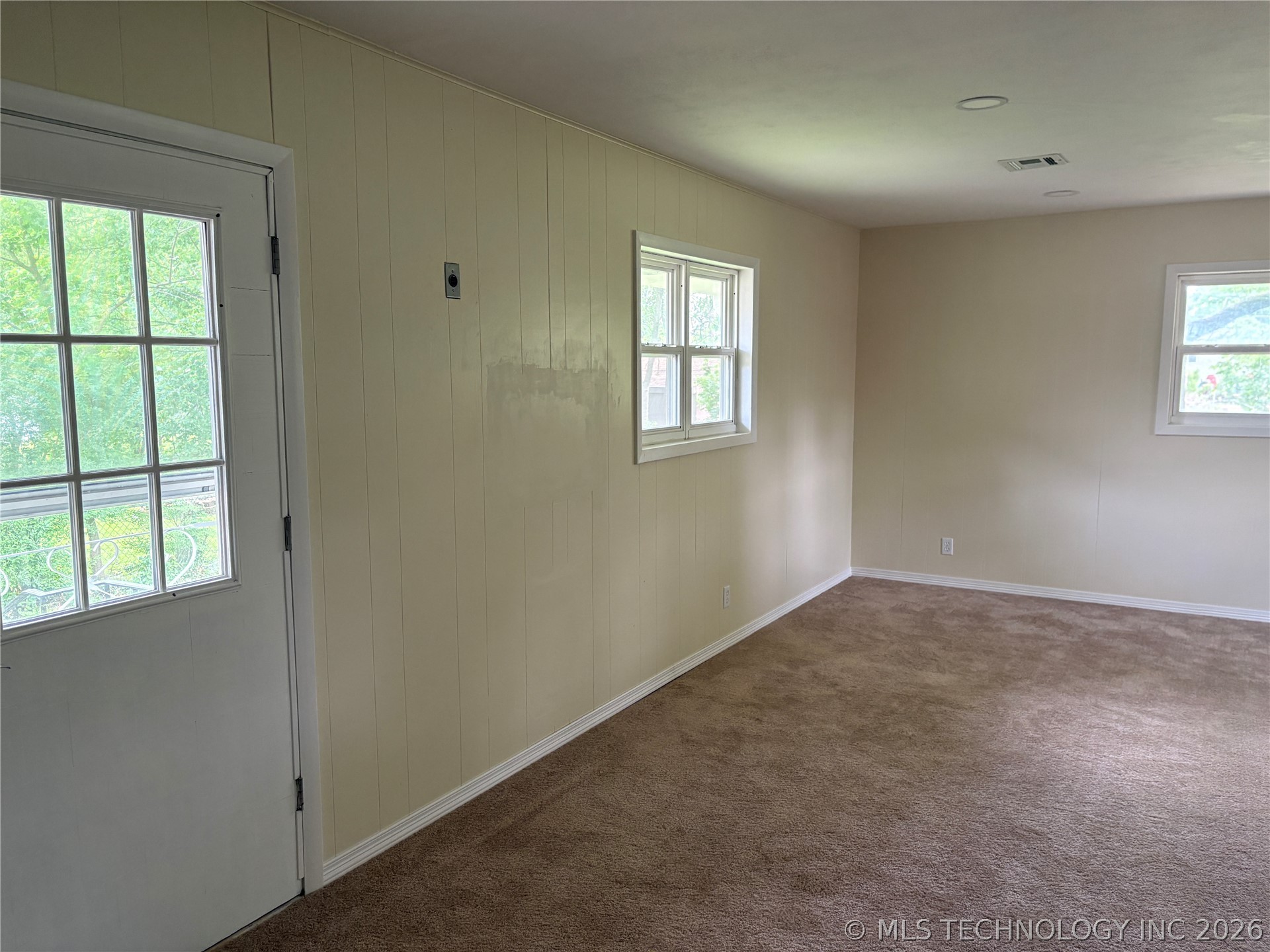 618 SE Wilshire Avenue Bartlesville OK 74006
