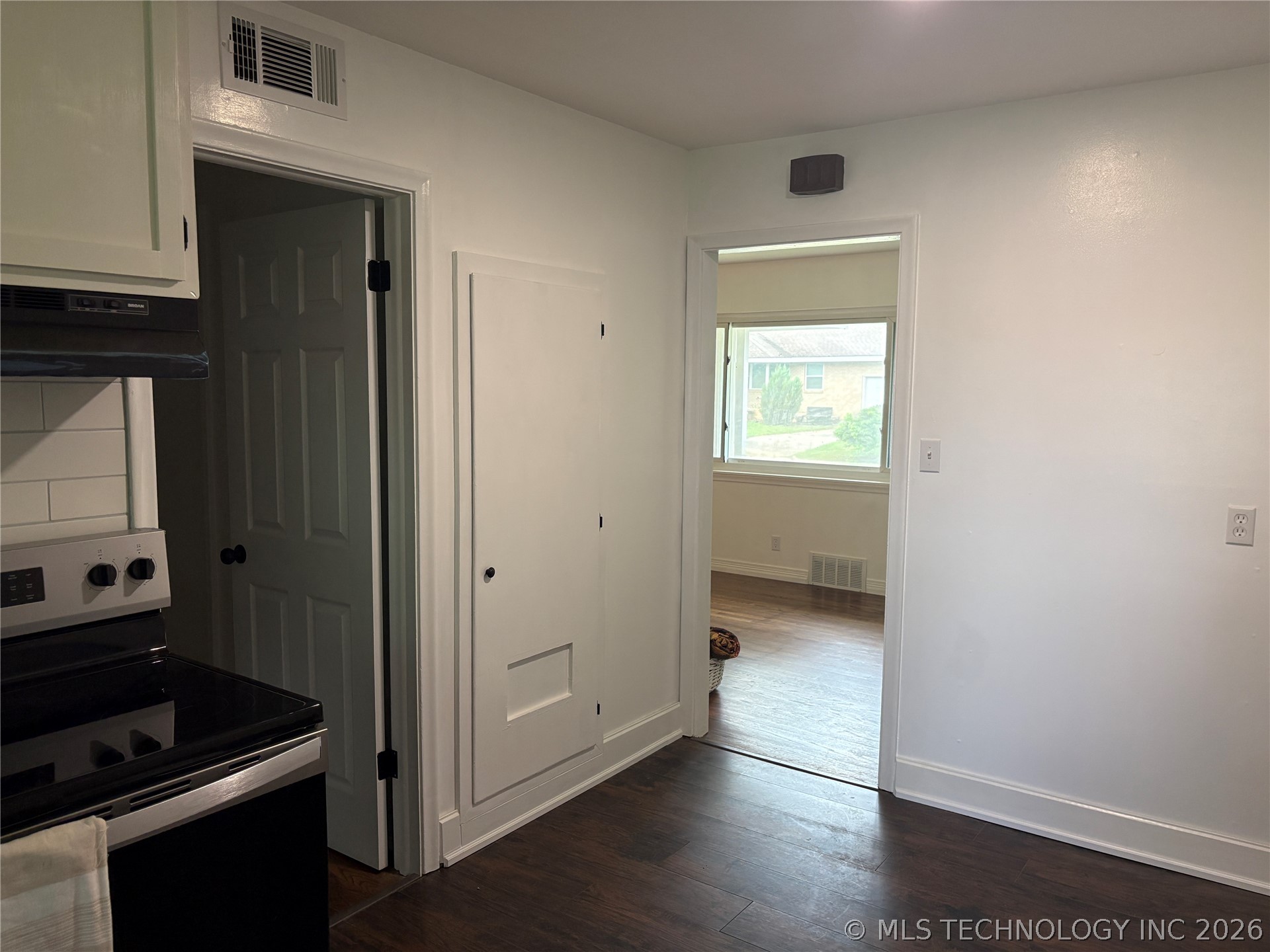618 SE Wilshire Avenue Bartlesville OK 74006