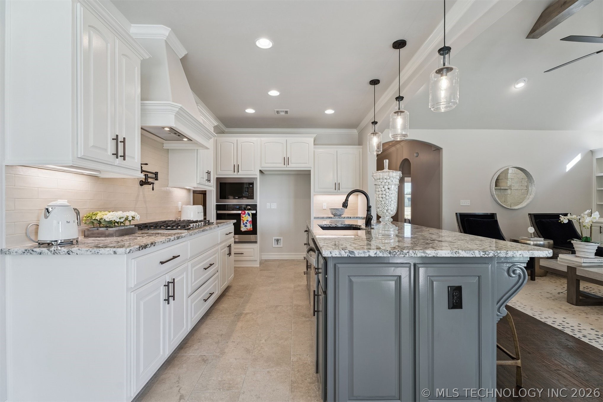 2705 W Twin Oaks Street Broken Arrow OK 74012