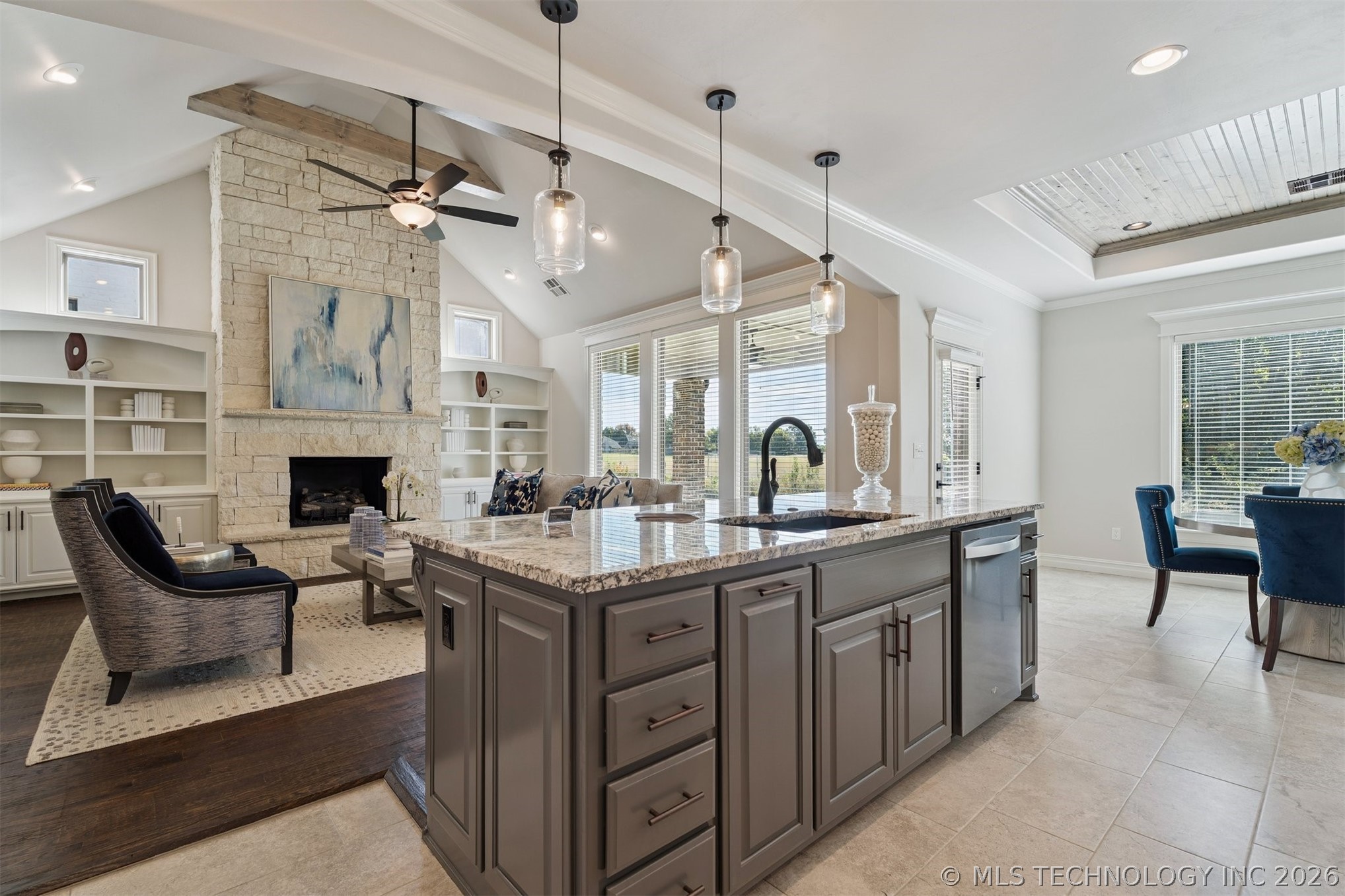 2705 W Twin Oaks Street Broken Arrow OK 74012