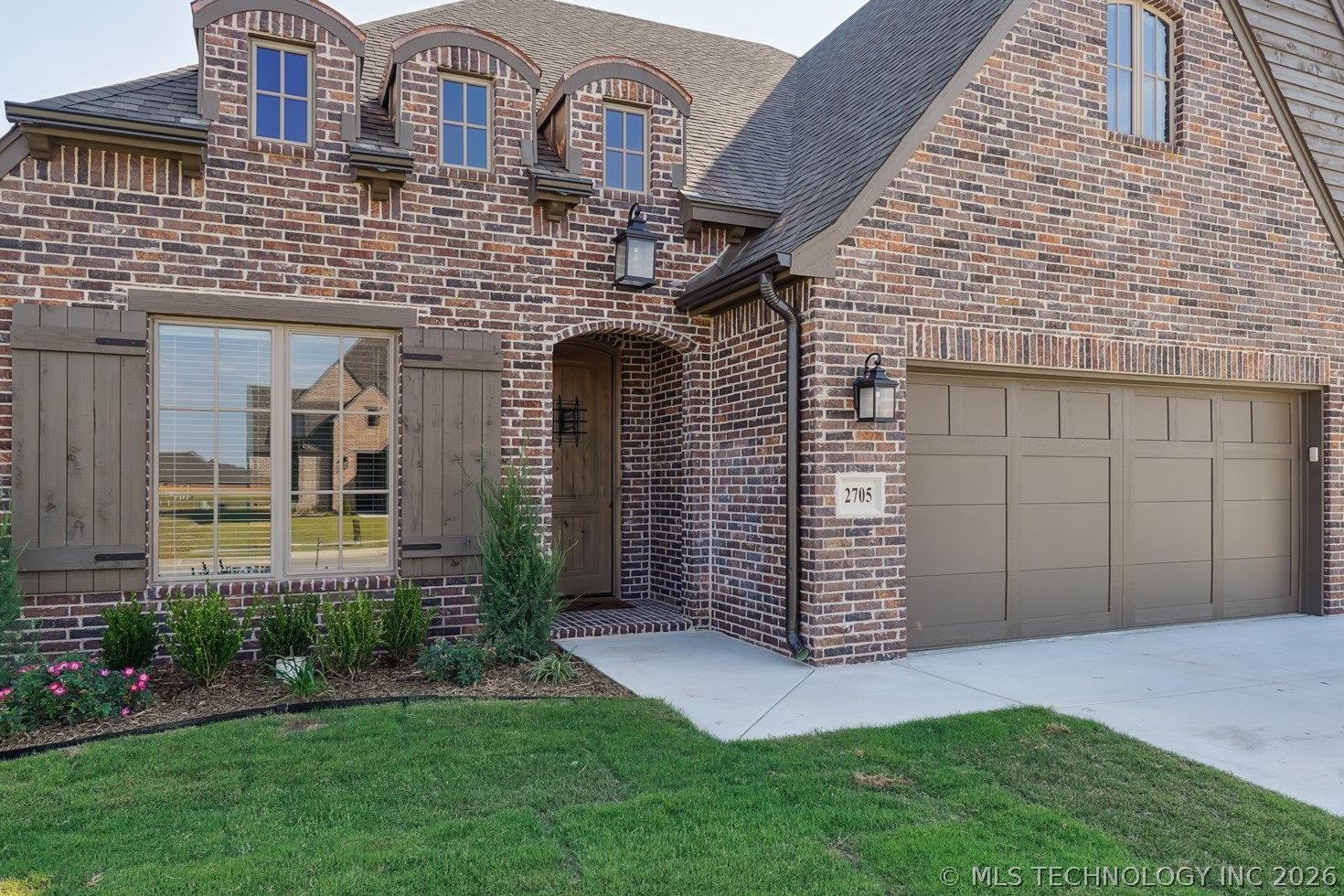 2705 W Twin Oaks Street Broken Arrow OK 74012