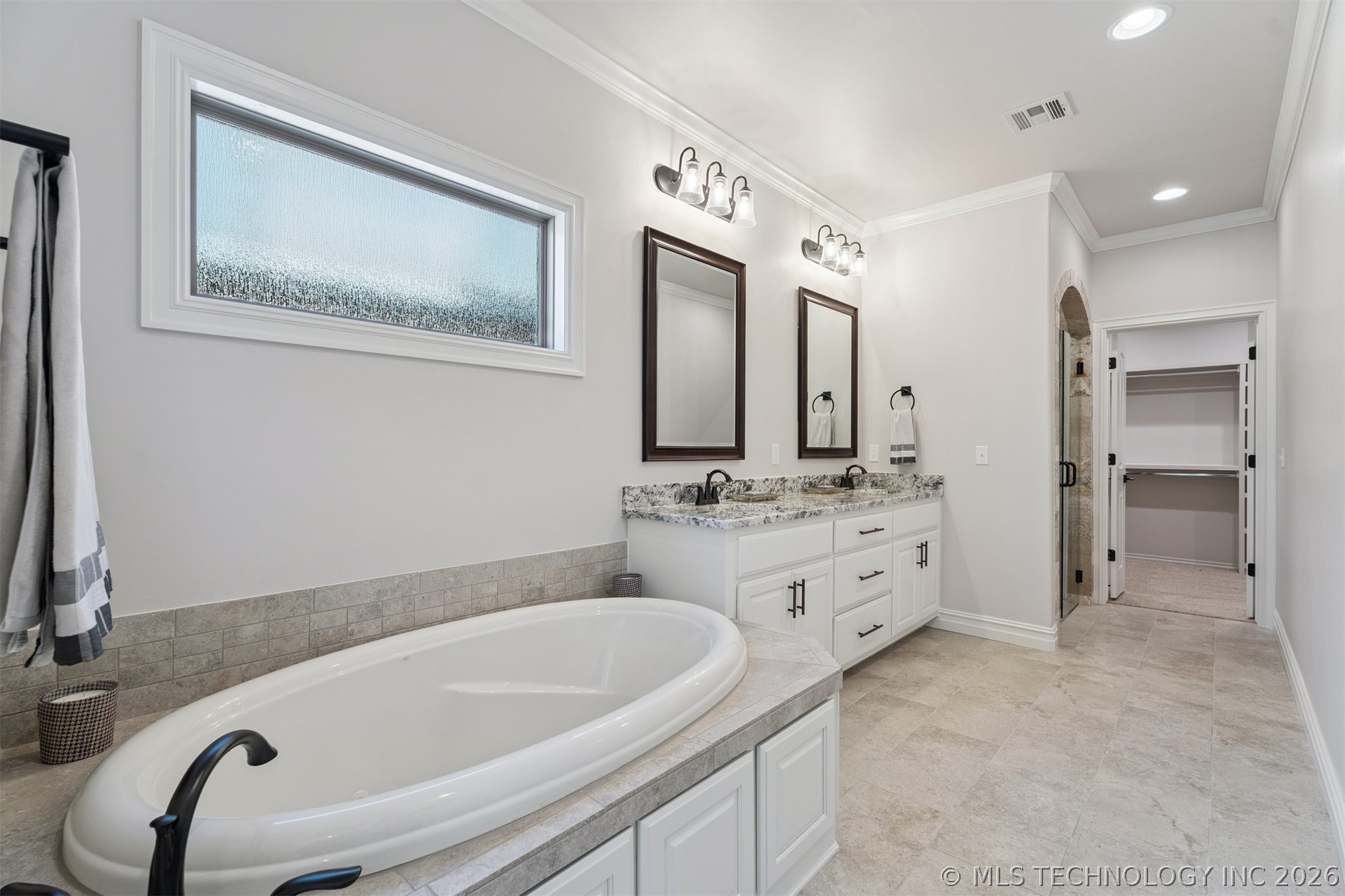 2705 W Twin Oaks Street Broken Arrow OK 74012