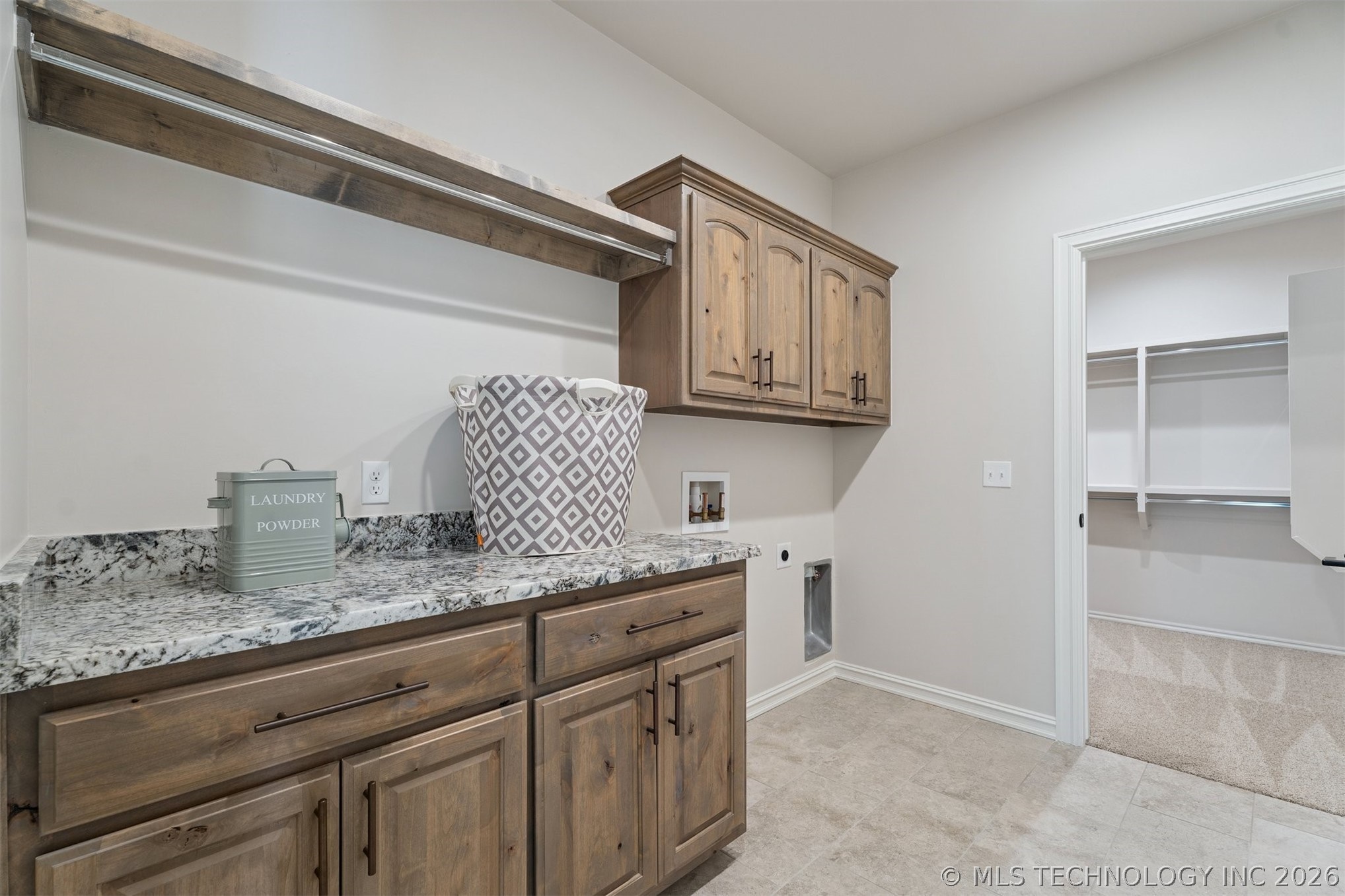 2705 W Twin Oaks Street Broken Arrow OK 74012