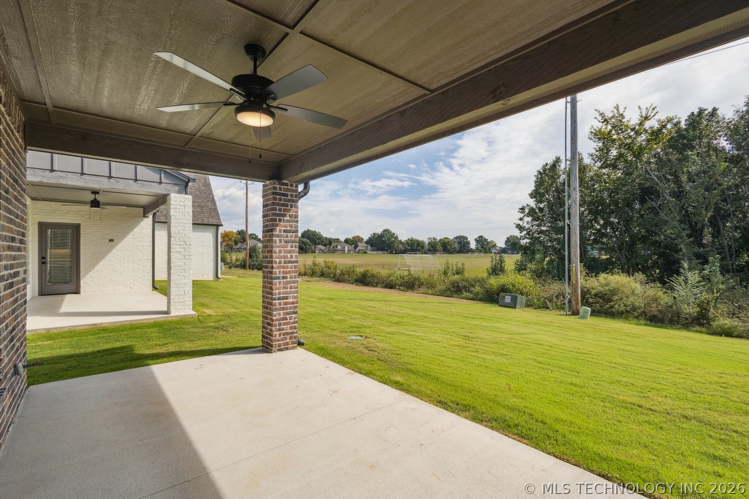 2705 W Twin Oaks Street Broken Arrow OK 74012
