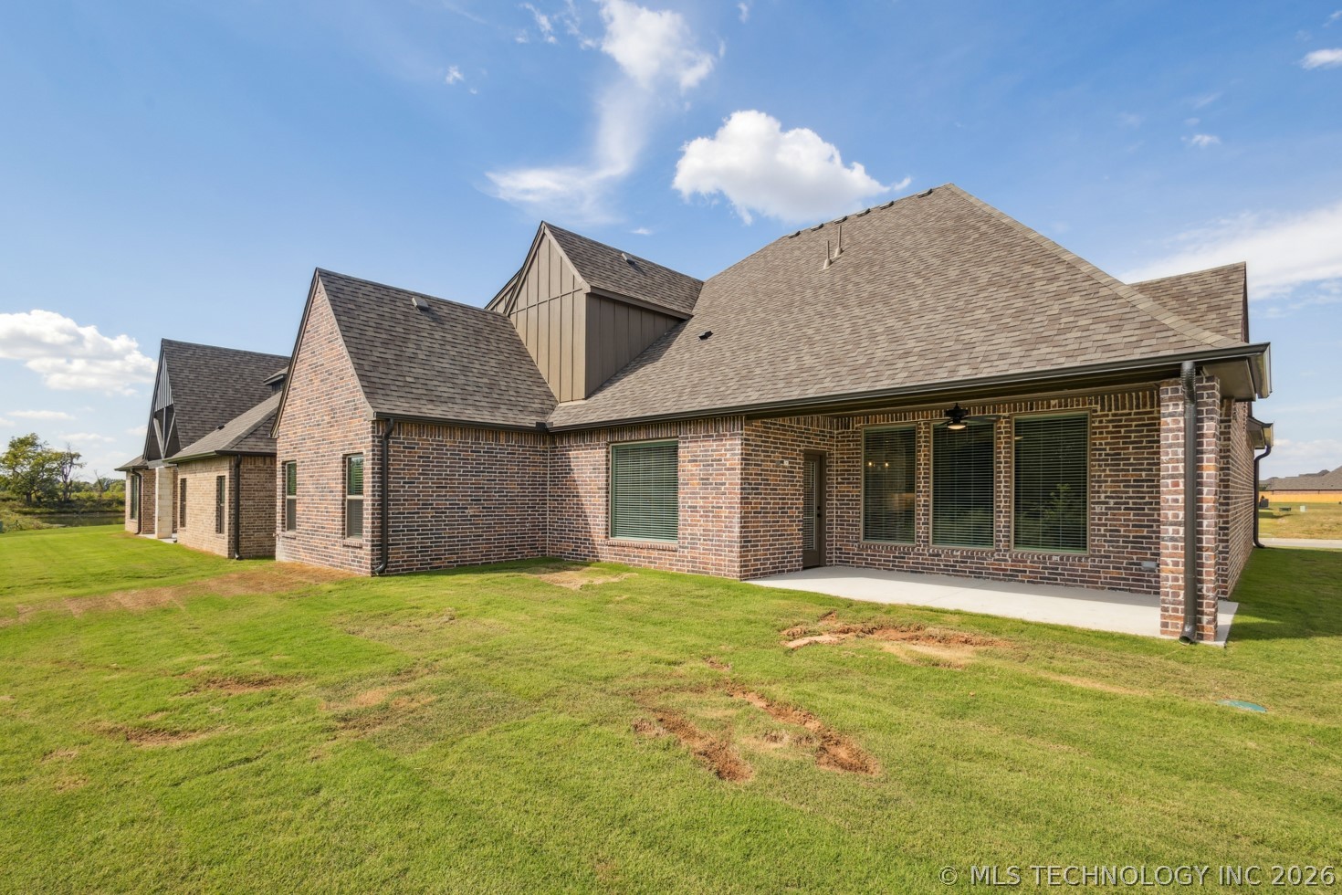 2705 W Twin Oaks Street Broken Arrow OK 74012