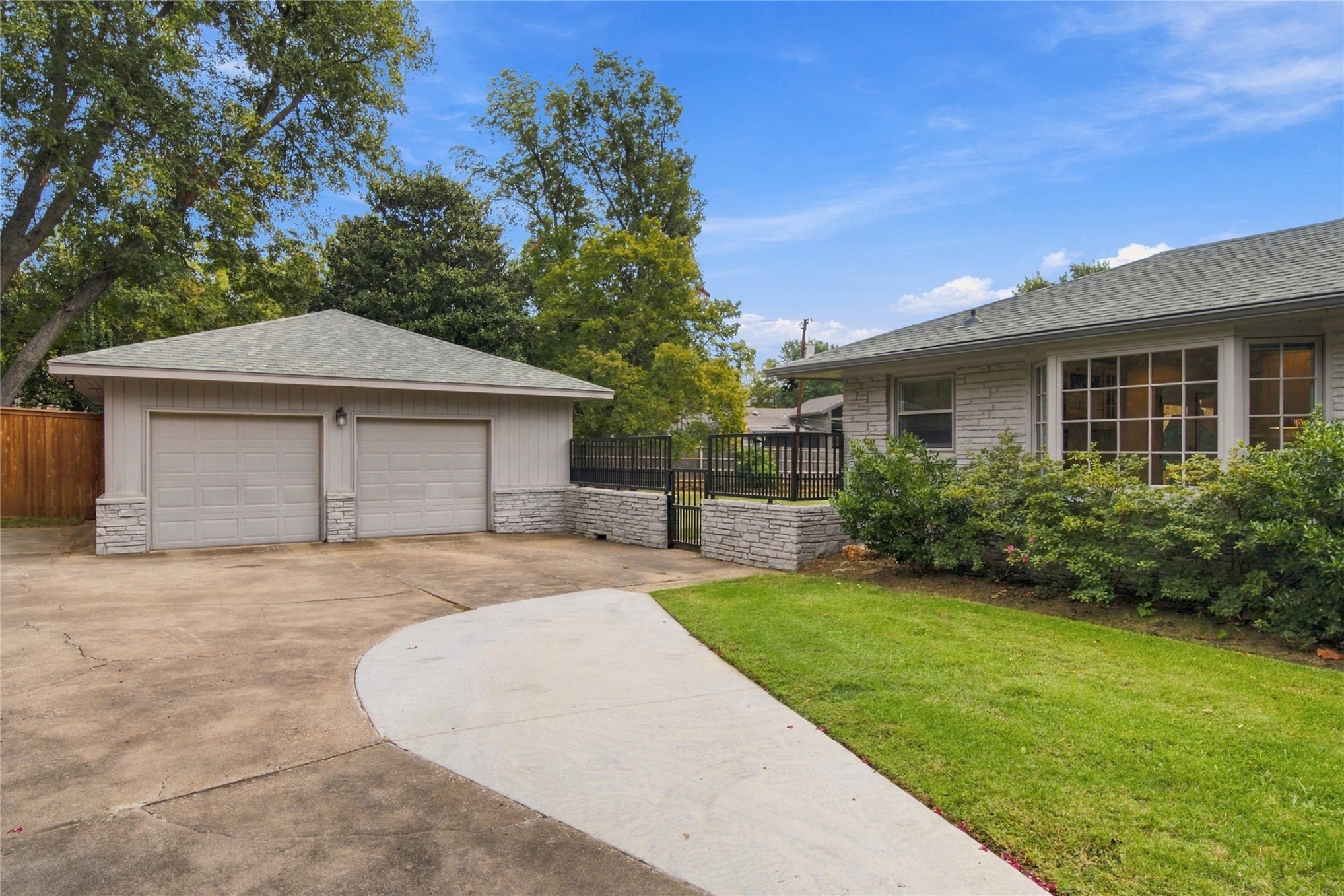 3701 Atlanta Avenue S Tulsa OK 74105