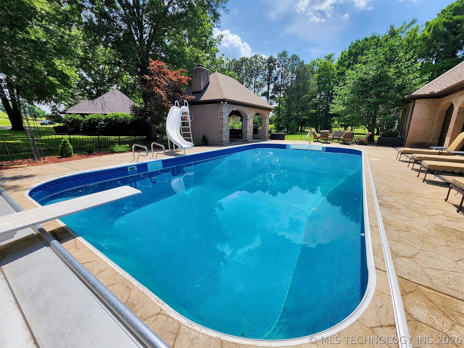 870 Cherry Springs Drive Tahlequah OK 74464