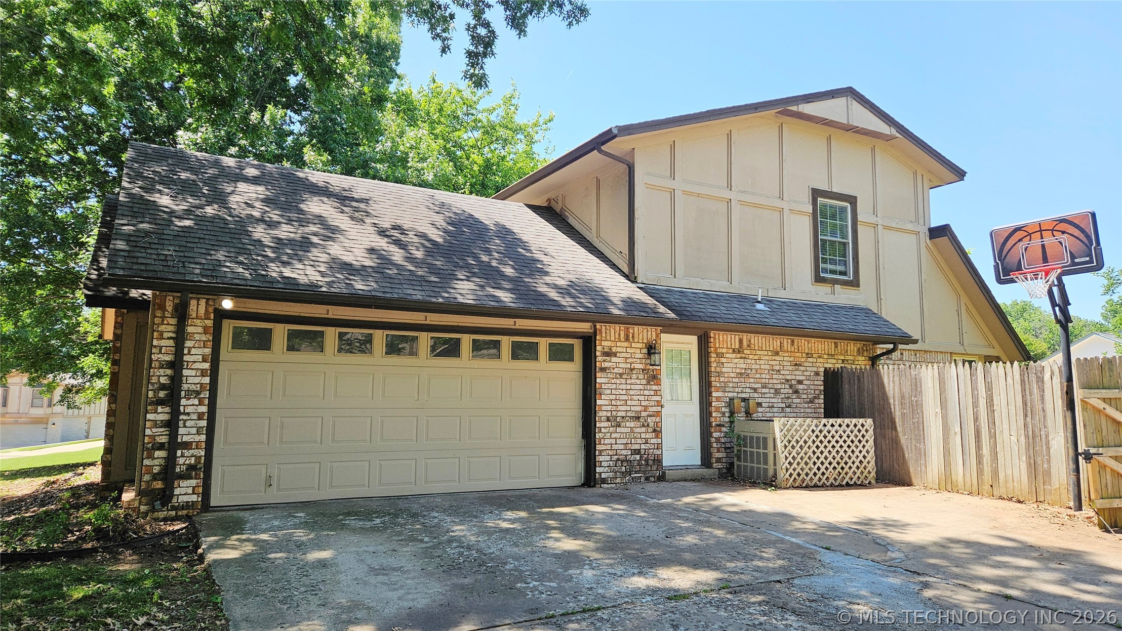 100 W Yuma Court Broken Arrow OK 74011