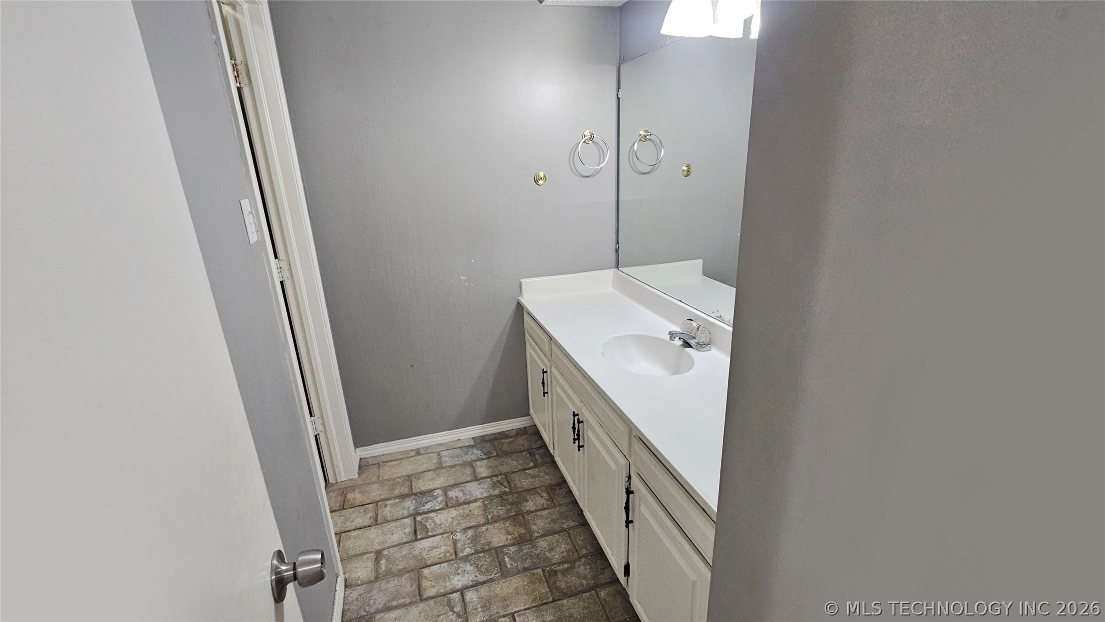 100 W Yuma Court Broken Arrow OK 74011