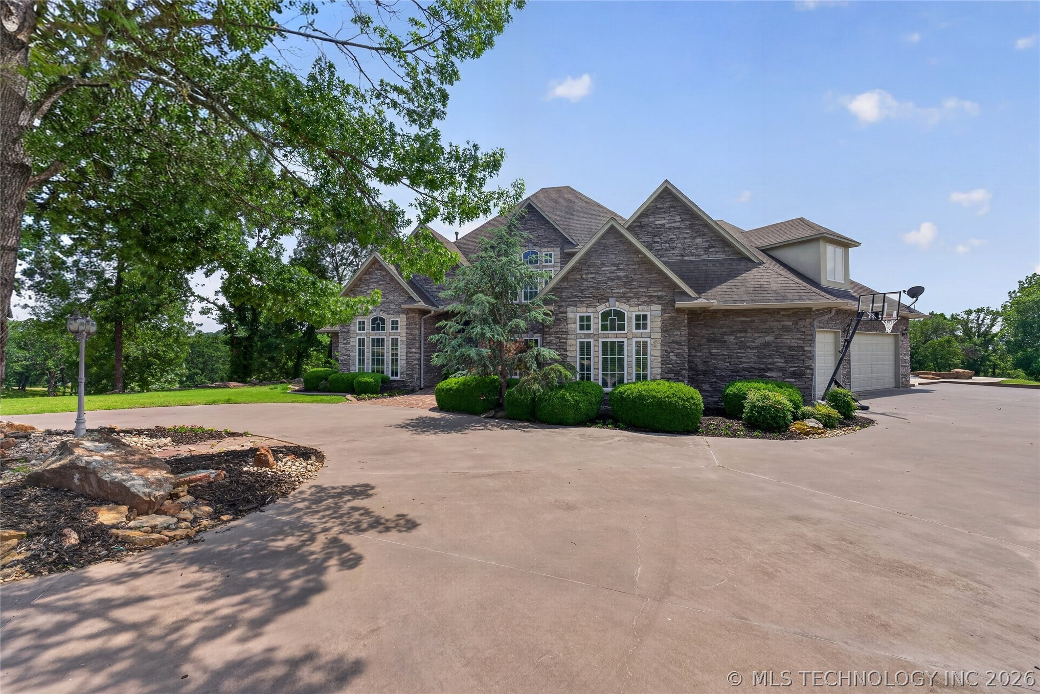 412 W Sunset Court Catoosa OK 74015