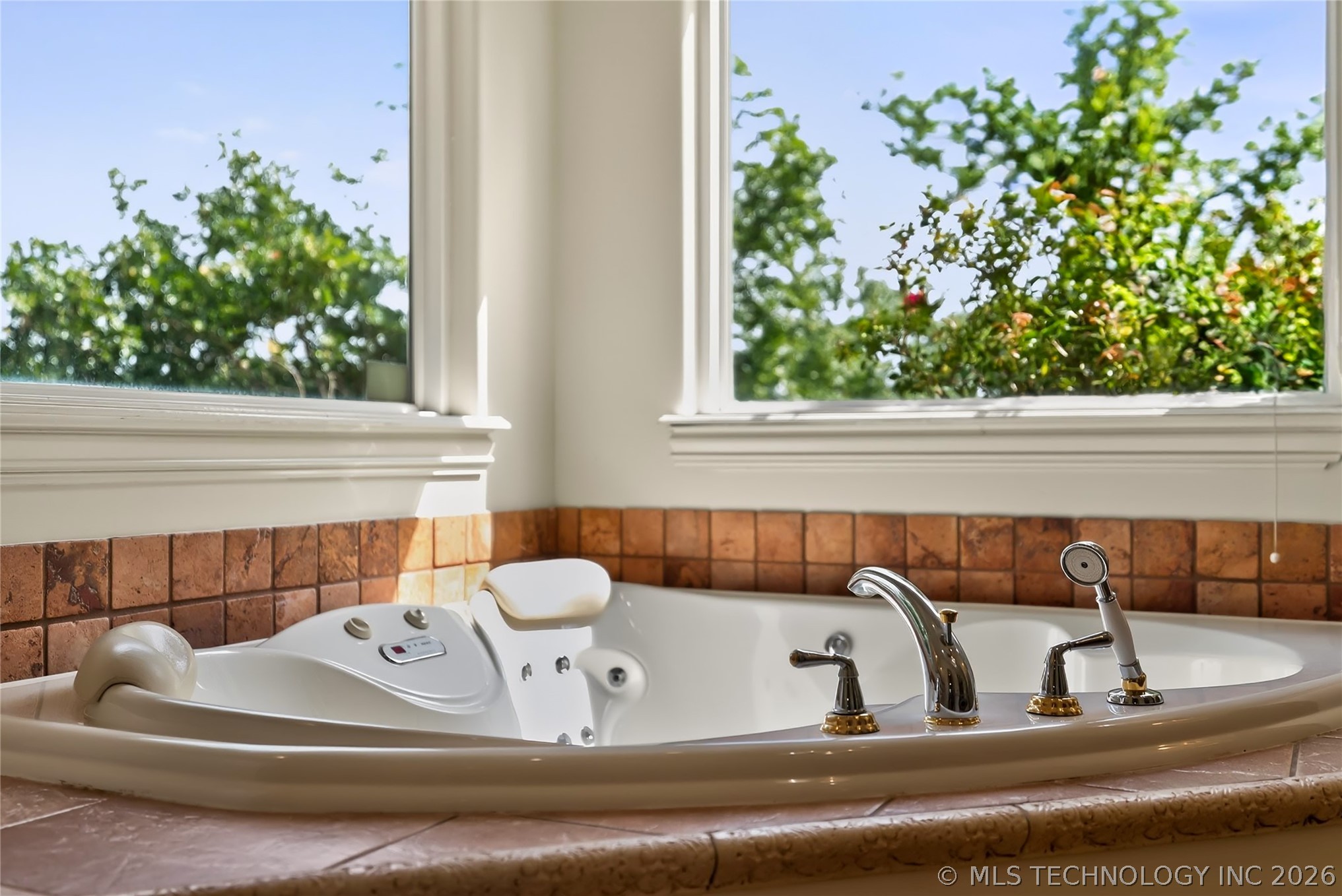 412 W Sunset Court Catoosa OK 74015